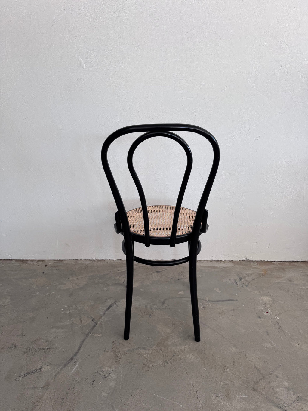 Thonet Nr. 18 Stuhl aus Buchenholz & Wiener Geflecht, 1960er – zugeschrieben Thonet / Herbatschek