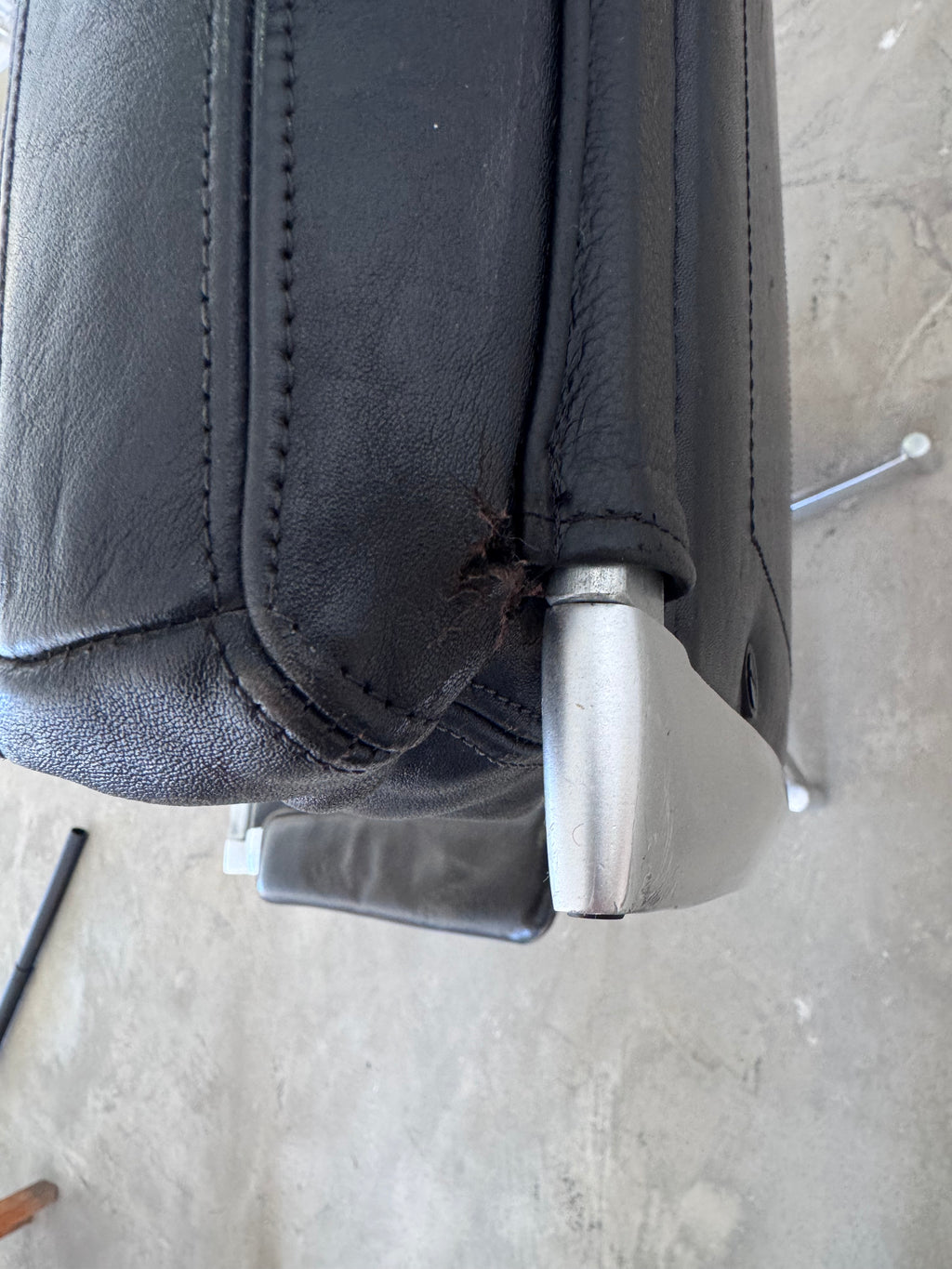 Jørgen Kastholm Lounge Chair für Kill International, 1960er Jahre – Aluminium & schwarzes Leder, Mid-Century Modern