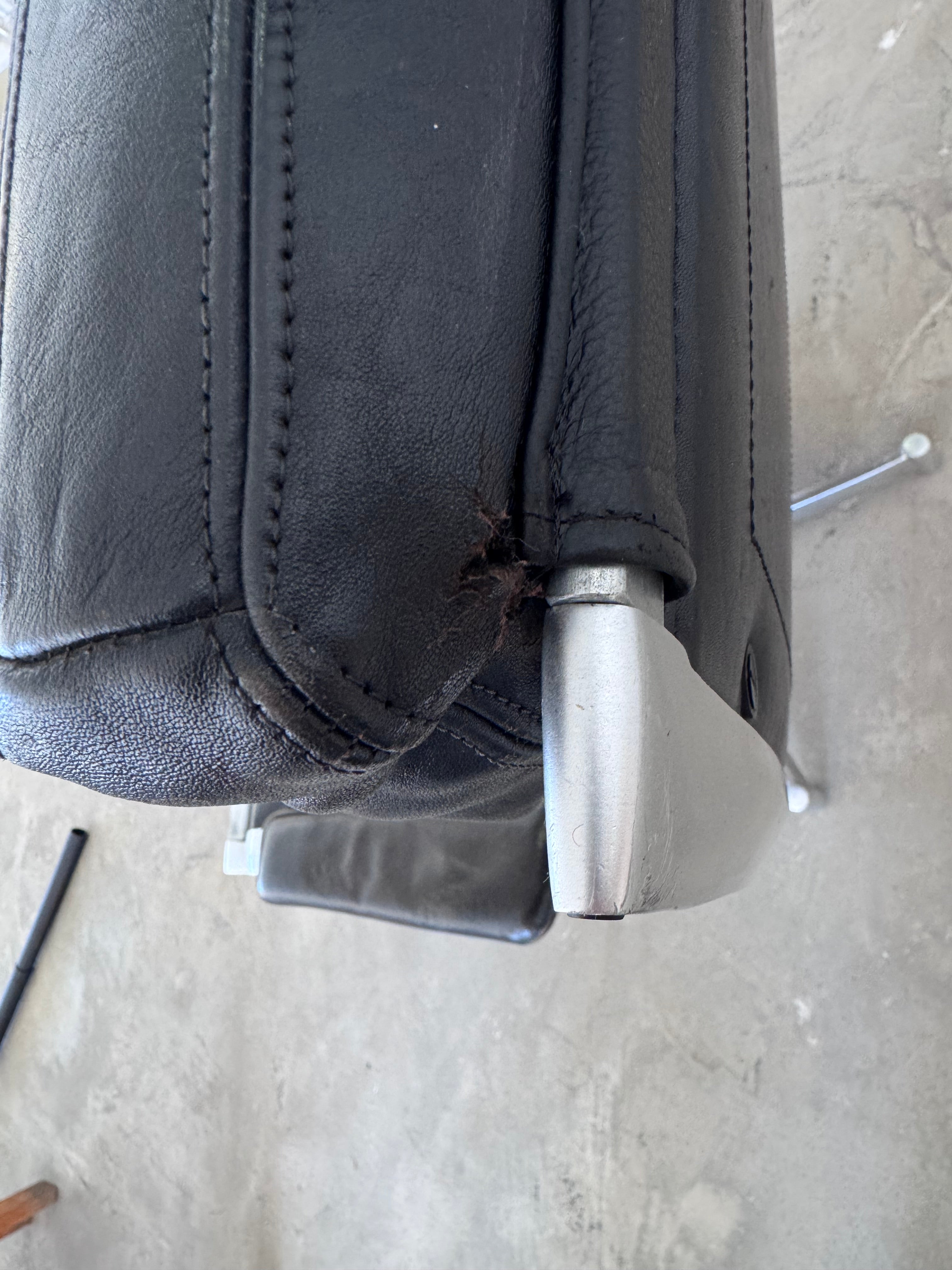 Jørgen Kastholm Lounge Chair für Kill International, 1960er Jahre – Aluminium & schwarzes Leder, Mid-Century Modern