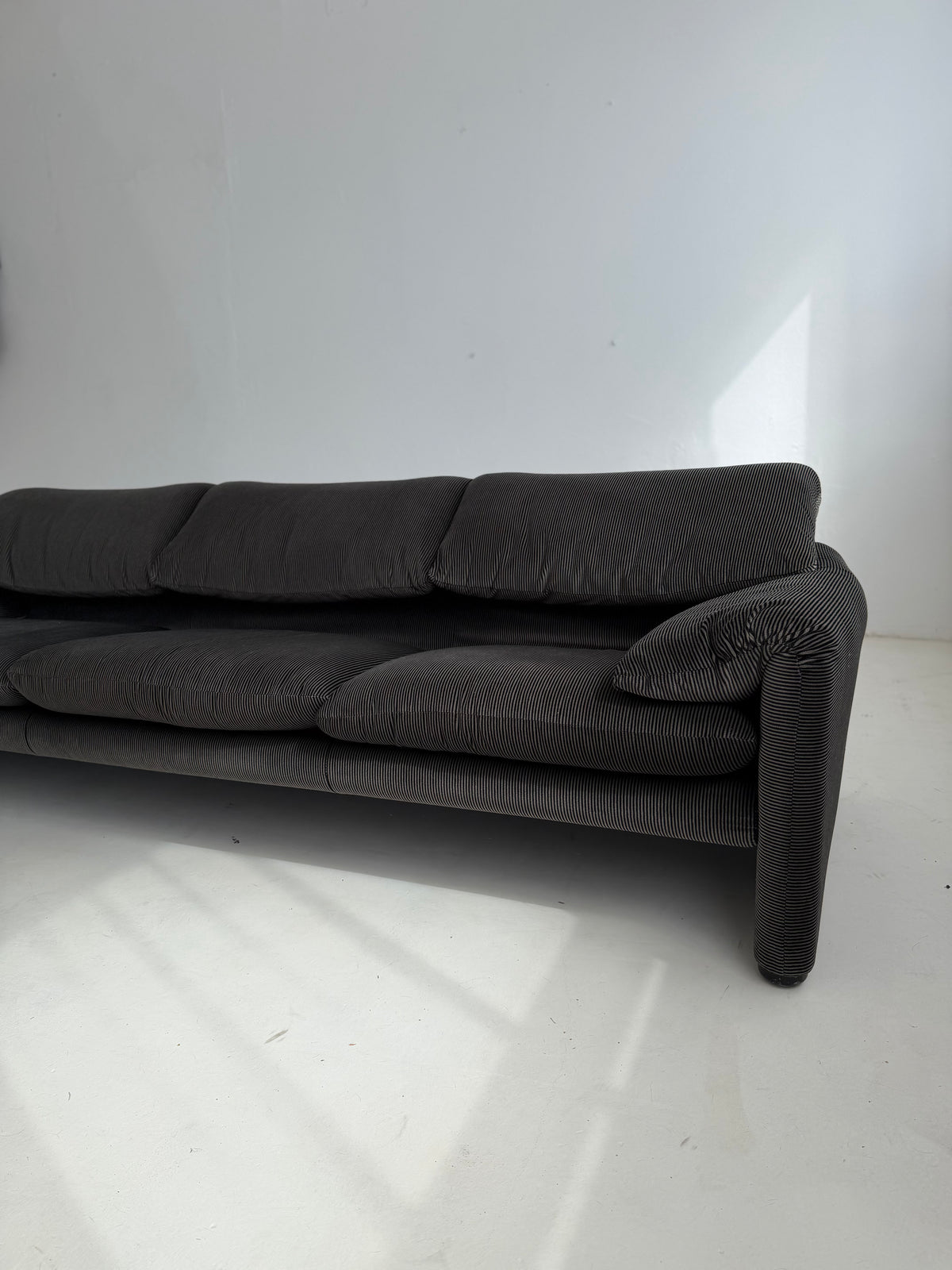 1970s Maralunga Three-Seater Sofa by Vico Magistretti for Cassina