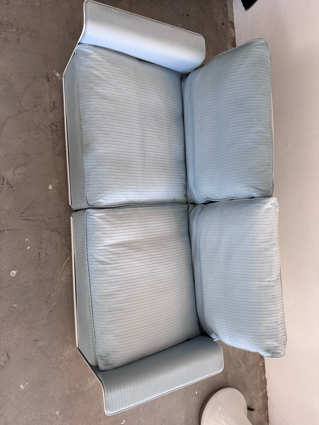Vitsoe 620 2-Sitzer Sofa von Dieter Rams | Weißes Fiberglas | Original Vintage Designklassiker