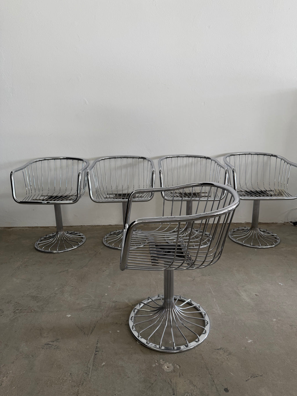 Gastone Rinaldi  Essgruppe | 4 Rima Freischwinger + Rauchglas Tisch | Italien 1970er