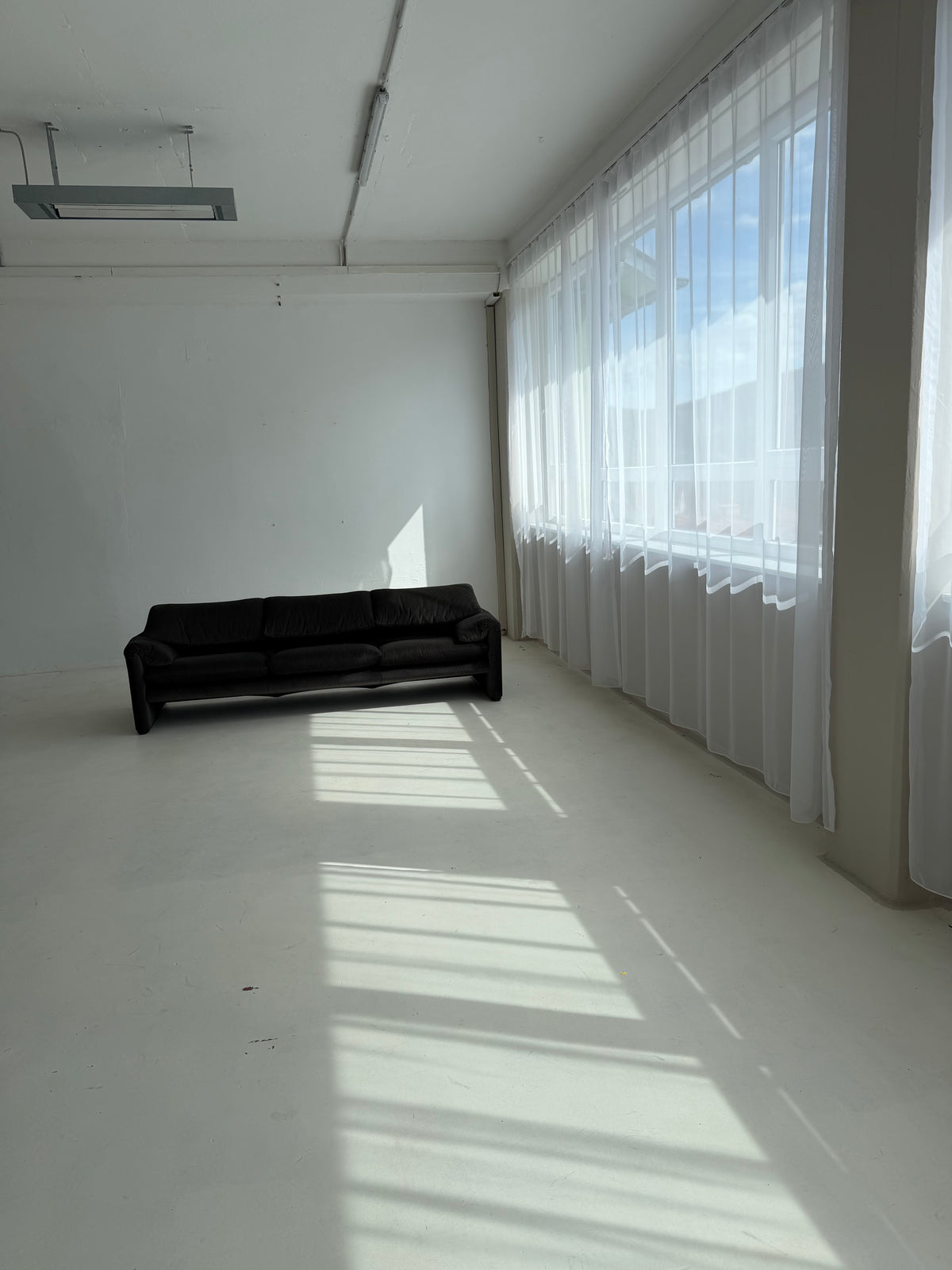1970s Maralunga Three-Seater Sofa by Vico Magistretti for Cassina