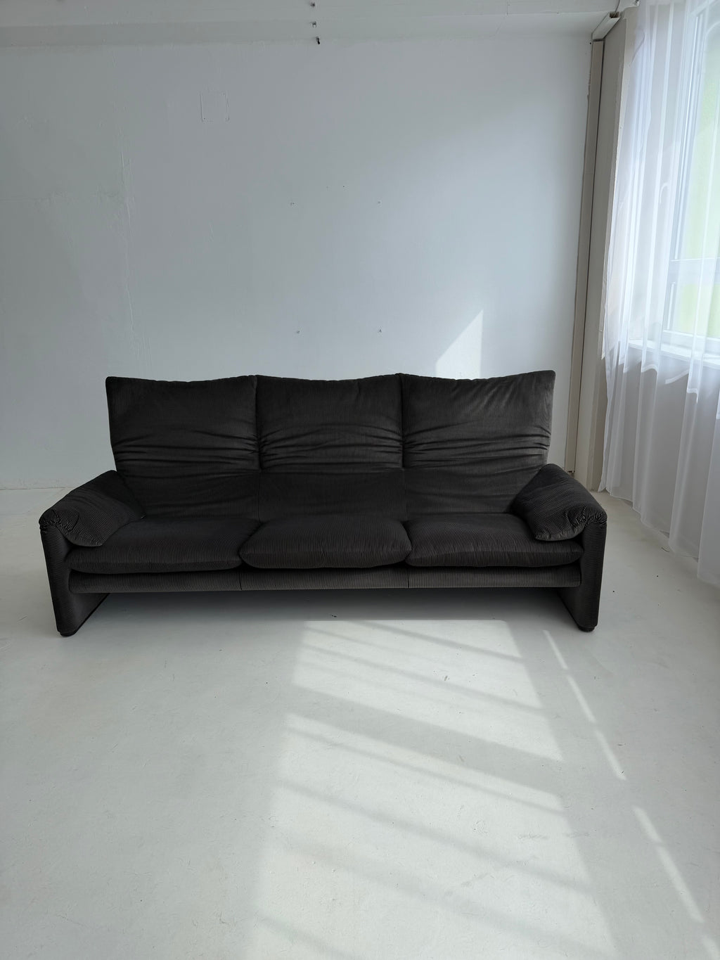 1970s Maralunga Three-Seater Sofa by Vico Magistretti for Cassina