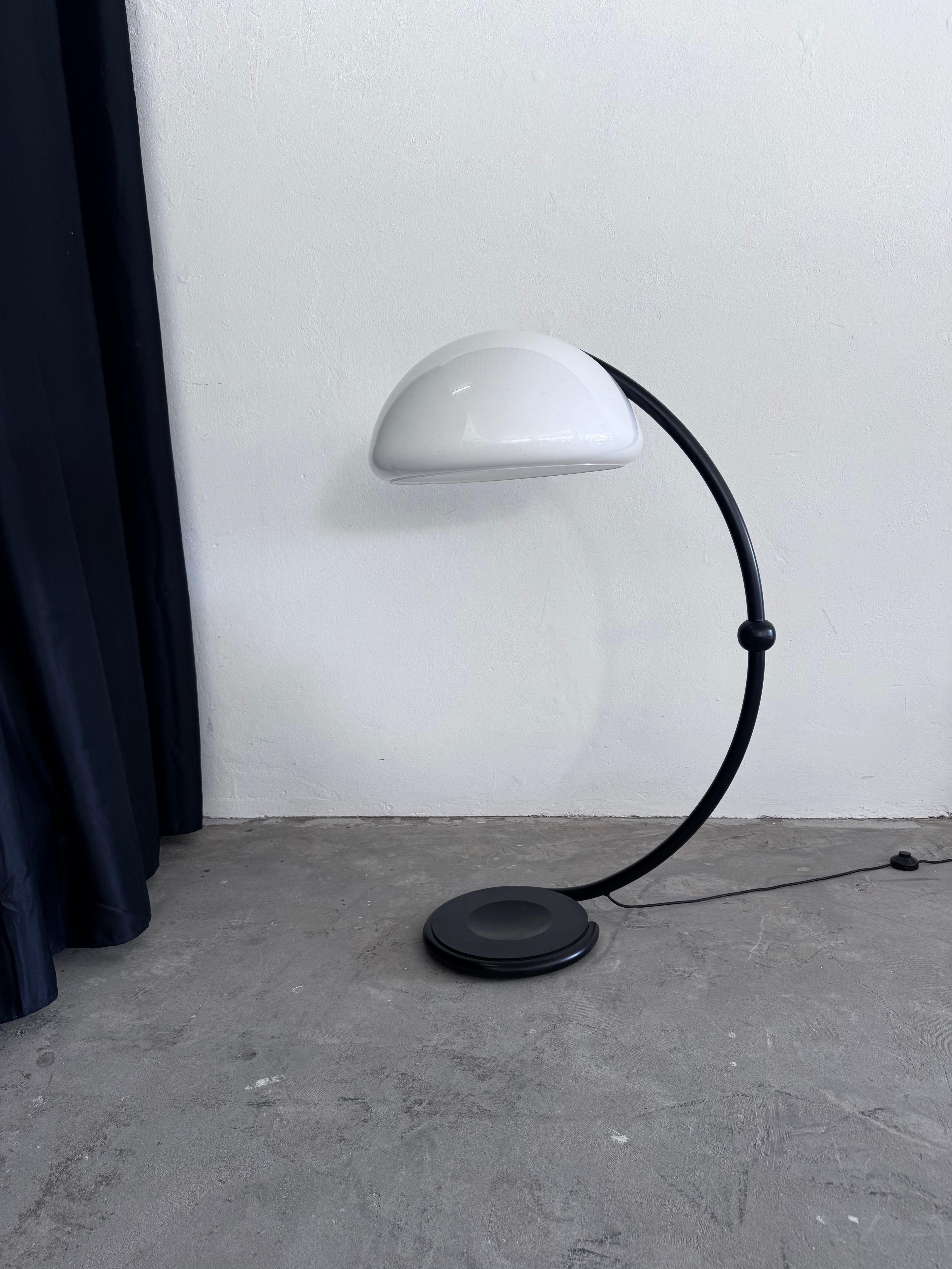 Vintage Martinelli Luce Serpente 2131 Floor Lamp by Elio Martinelli | Italian Mid Century Modern Floor Lamp | Italy 1960s