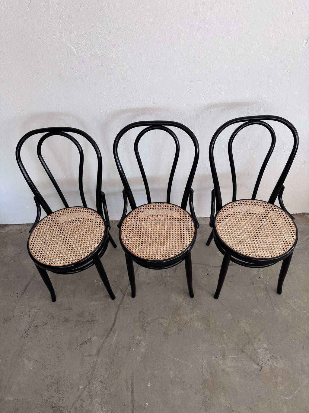 Thonet Nr. 18 Stuhl aus Buchenholz & Wiener Geflecht, 1960er – zugeschrieben Thonet / Herbatschek