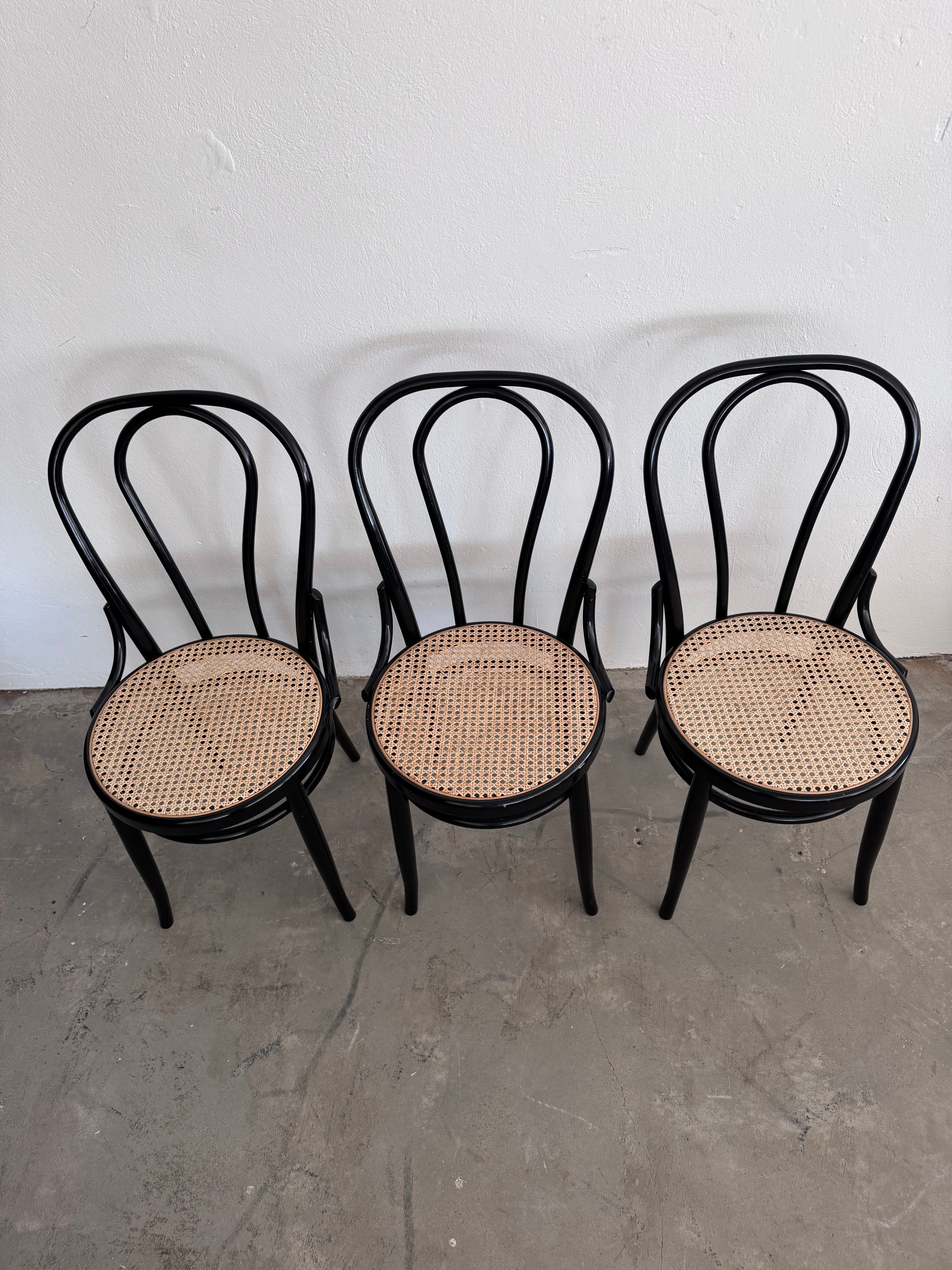 Thonet Nr. 18 Stuhl aus Buchenholz & Wiener Geflecht, 1960er – zugeschrieben Thonet / Herbatschek