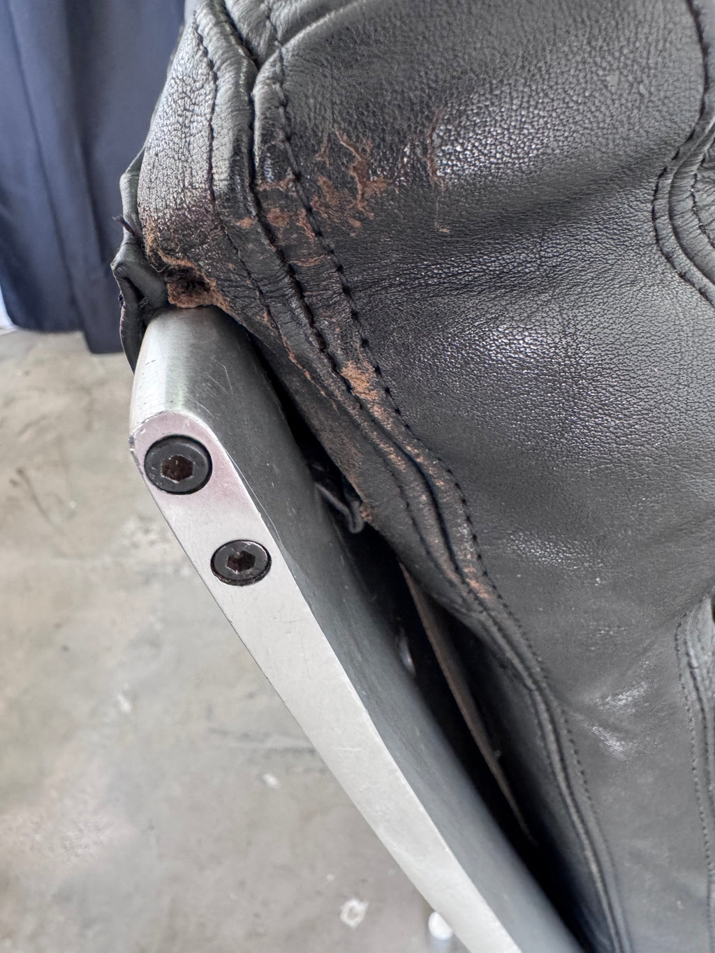 Jørgen Kastholm Lounge Chair für Kill International, 1960er Jahre – Aluminium & schwarzes Leder, Mid-Century Modern