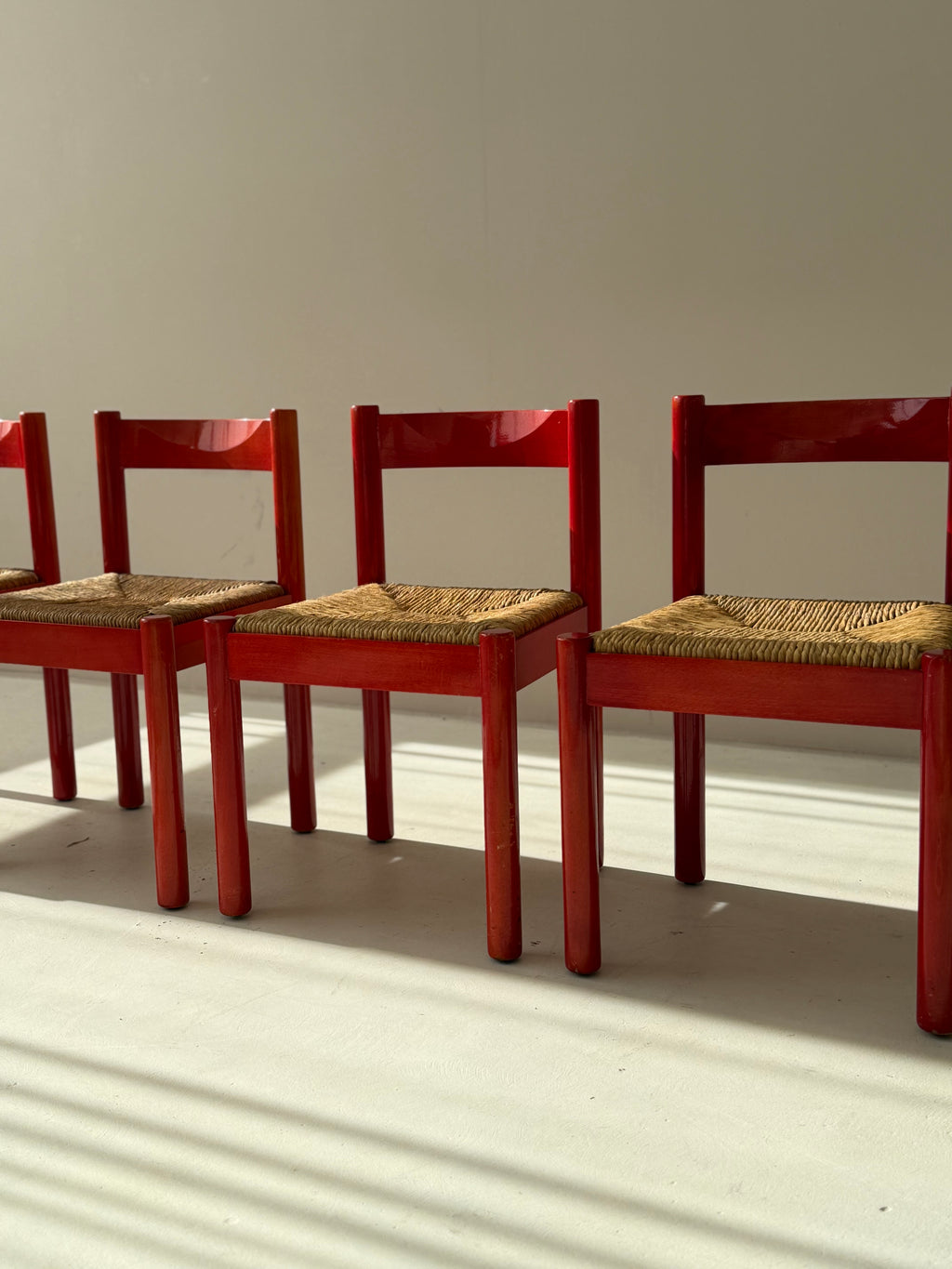 SET of 4 Vintage Red Carimate Chairs style by Vico Magistretti / Wooden Dining Chairs with Woven Seat / Made in Italy / 1970s