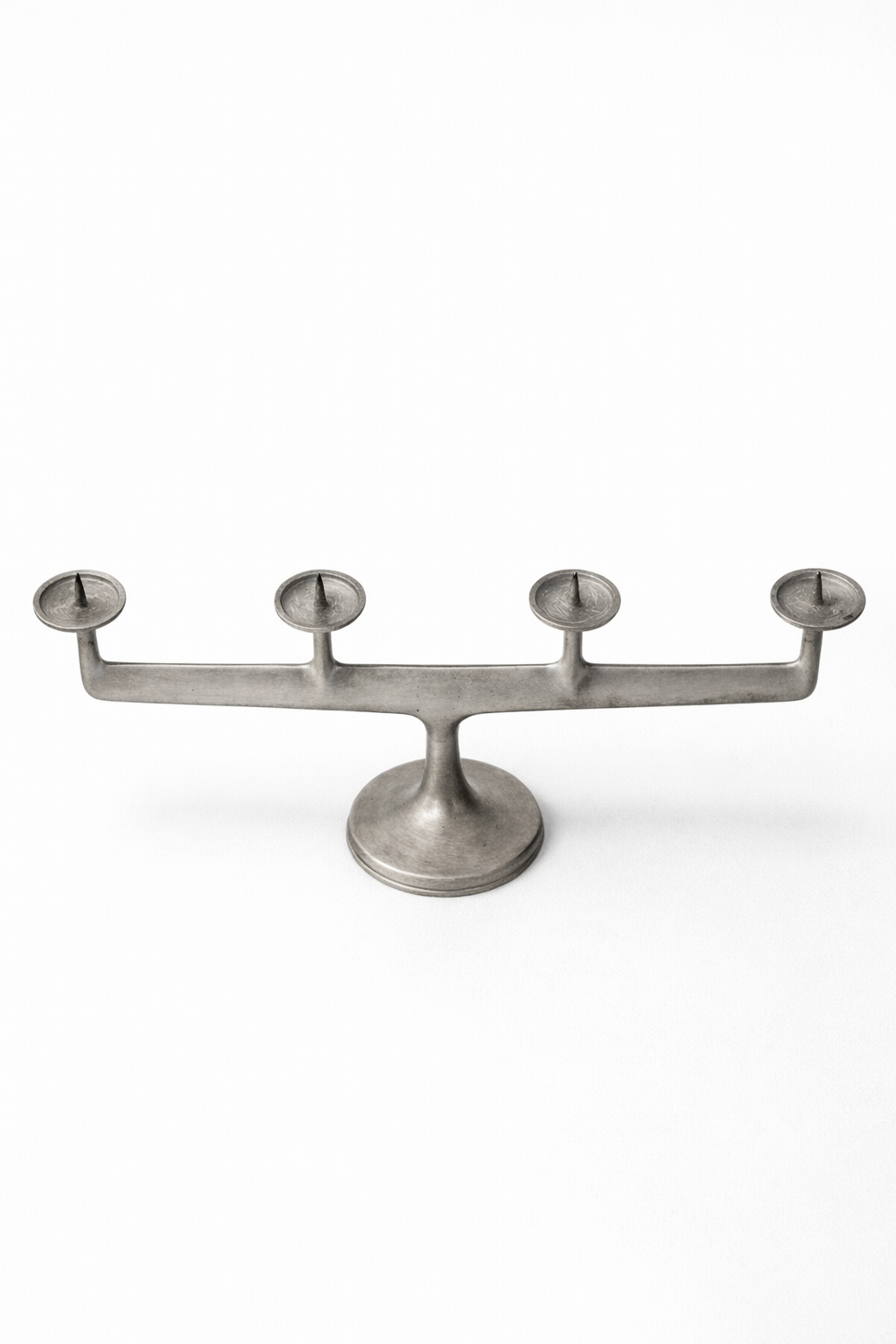 Vintage Bauhaus Zinn Kerzenhalter von Röders – 4-flammiger Designer Kerzenständer, Modernist Tin Candle Holder, German Mid Century Design