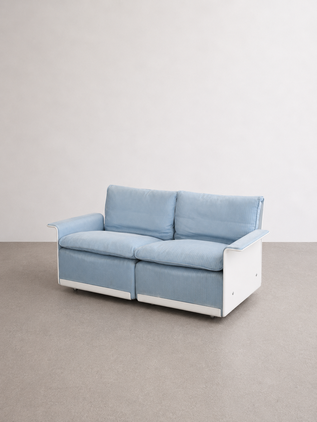 Vitsoe 620 2-Sitzer Sofa von Dieter Rams | Weißes Fiberglas | Original Vintage Designklassiker