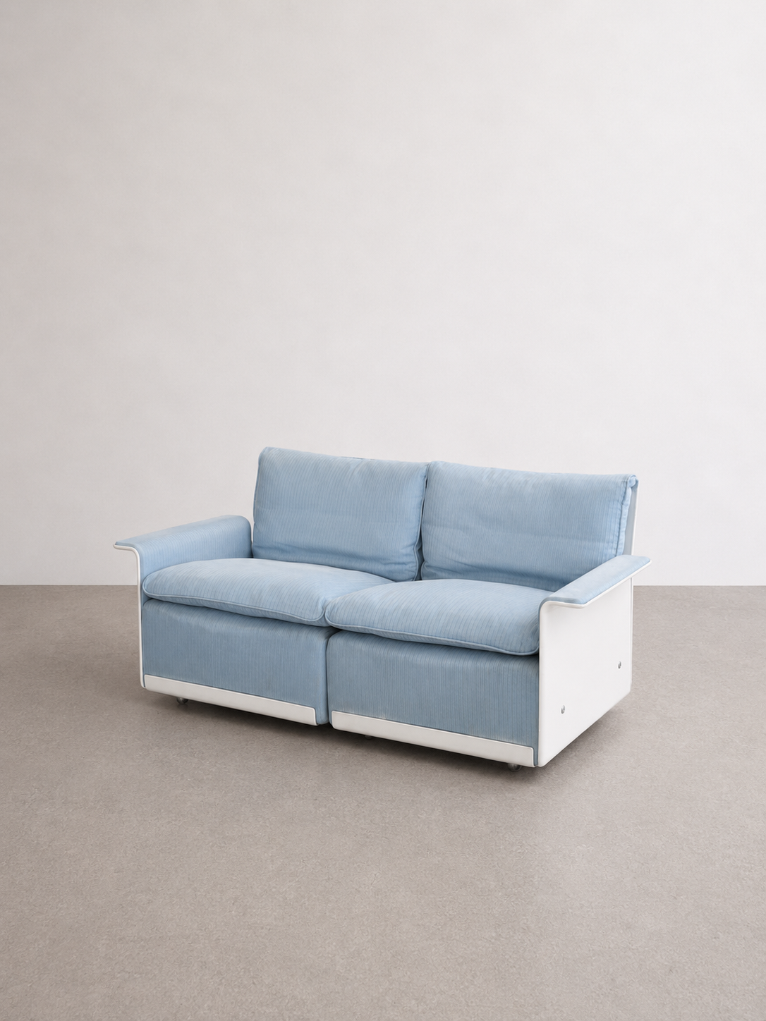 Vitsoe 620 2-Sitzer Sofa von Dieter Rams | Weißes Fiberglas | Original Vintage Designklassiker