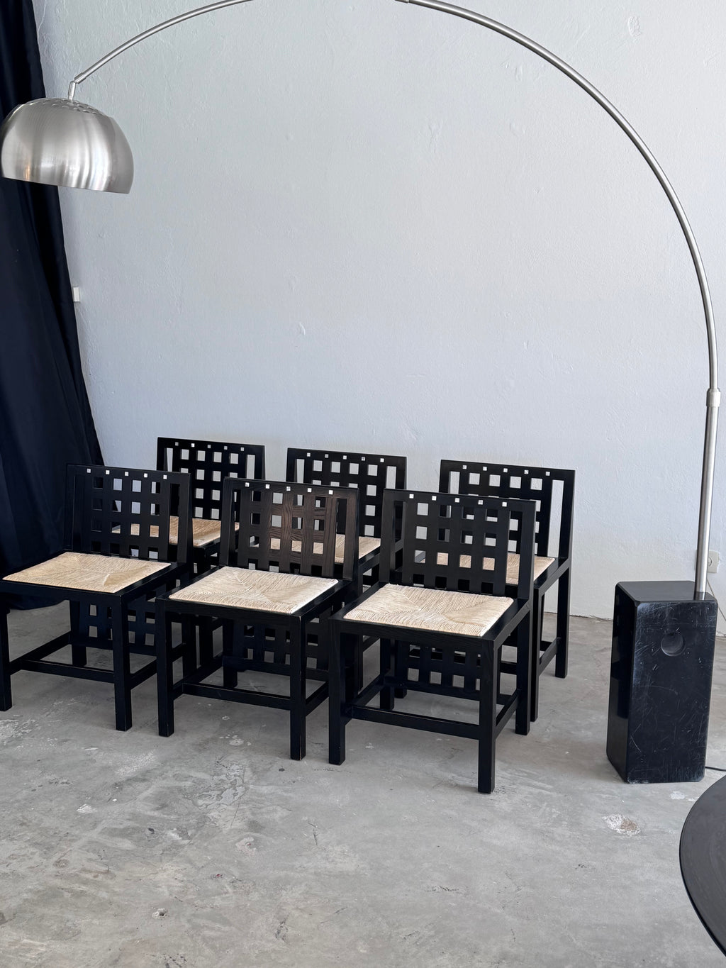 6 Vintage Mackintosh DS3 Dining Chairs for Cassina – Black Wood & Rush Seat – Postmodern Design Set