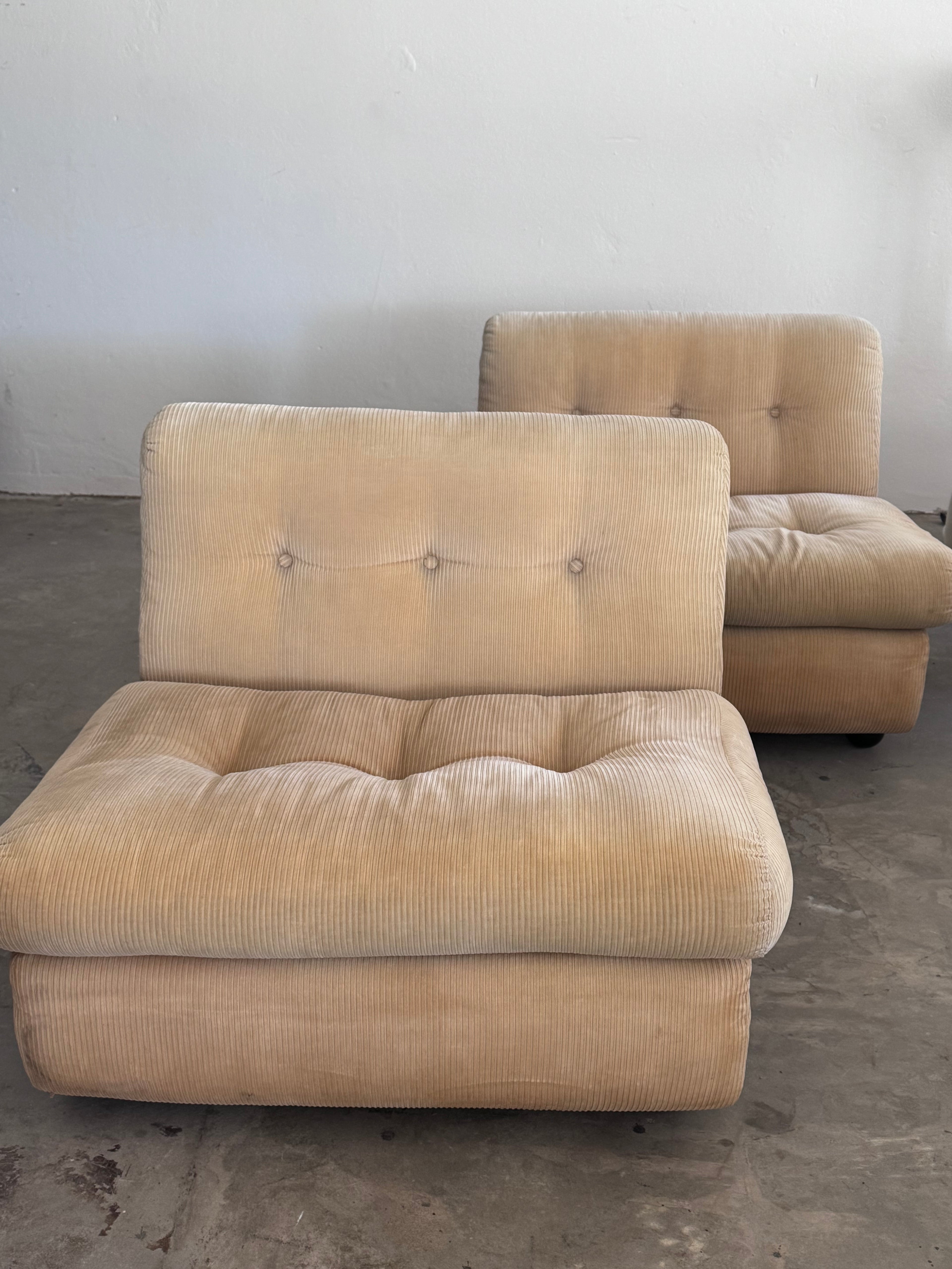 Amanta armchair Sessel by Mario Bellini braune Fiberglass Schale heller Bezugsstoff, C&B Italia