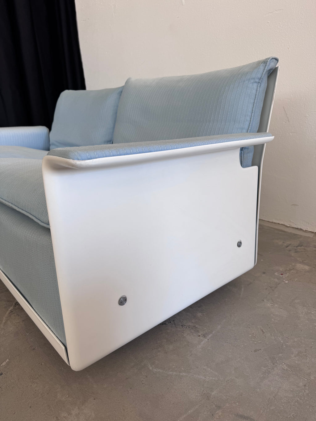 Vitsoe 620 2-Sitzer Sofa von Dieter Rams | Weißes Fiberglas | Original Vintage Designklassiker