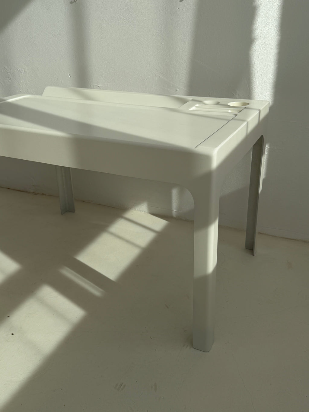 Ozoo Schreibtisch von Marc Berthier für D.A.N. / Roche Bobois, 1967 – französischer Mid-Century-Designklassiker