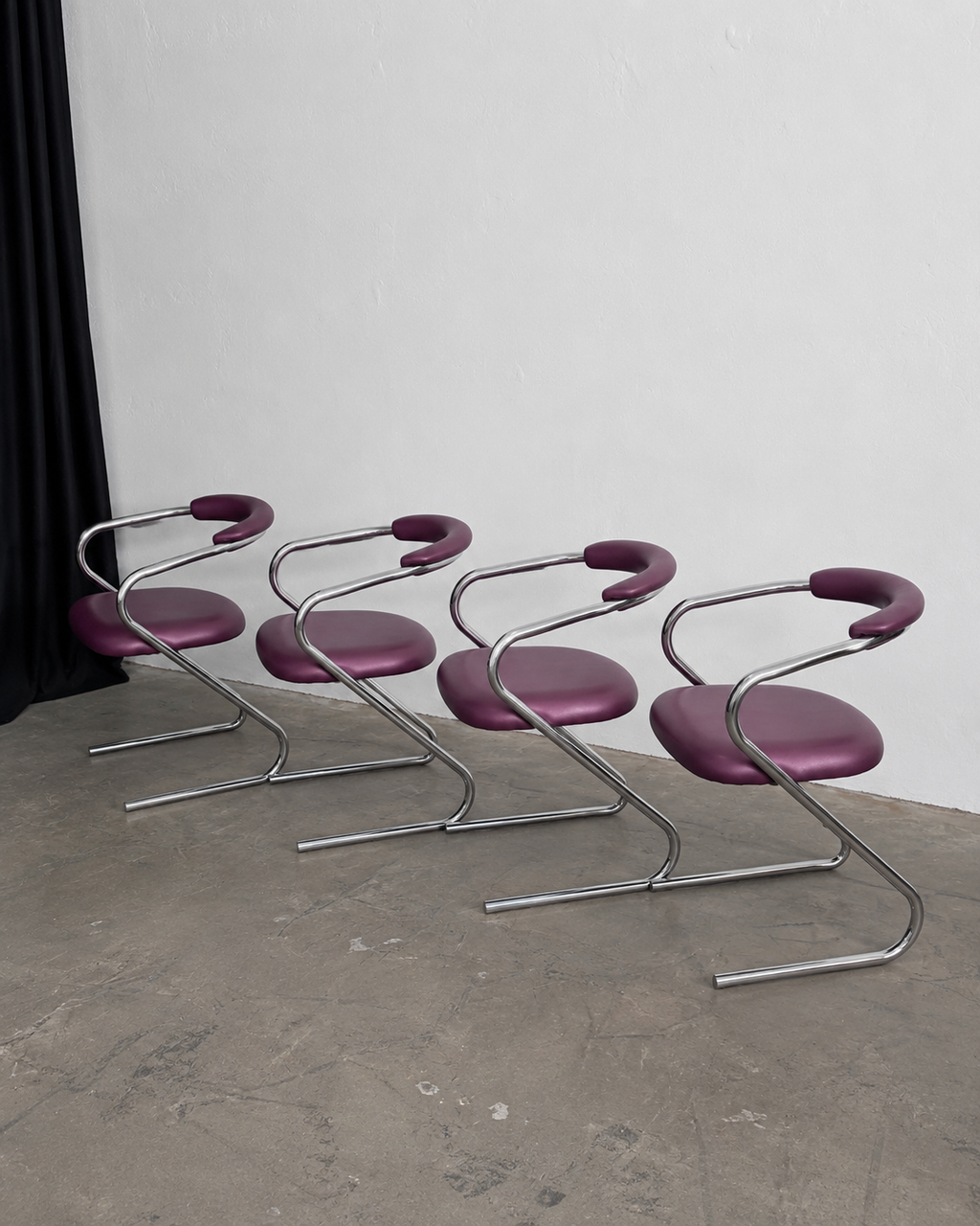 Set of 4 Cantilever Chairs · 1970s · Chrome Frame · Metallic Aubergine Faux Leather · Vintage Space Age