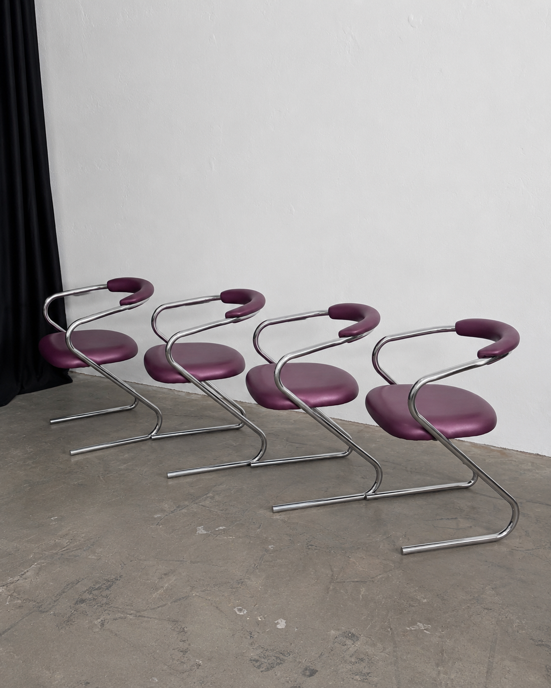 Set of 4 Cantilever Chairs · 1970s · Chrome Frame · Metallic Aubergine Faux Leather · Vintage Space Age