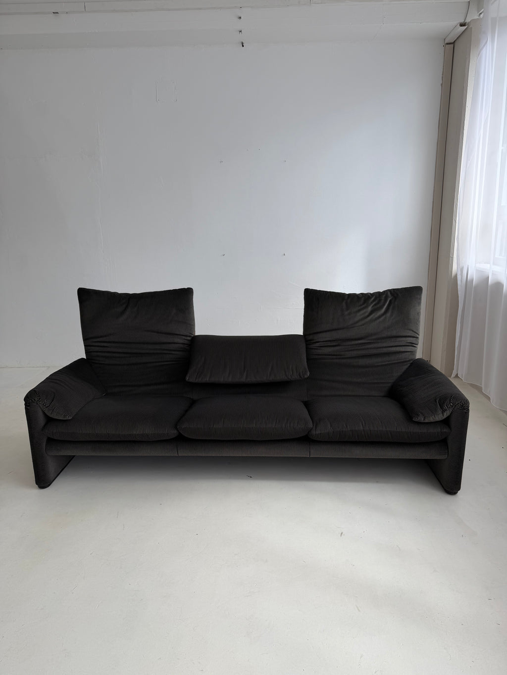 1970s Maralunga Three-Seater Sofa by Vico Magistretti for Cassina