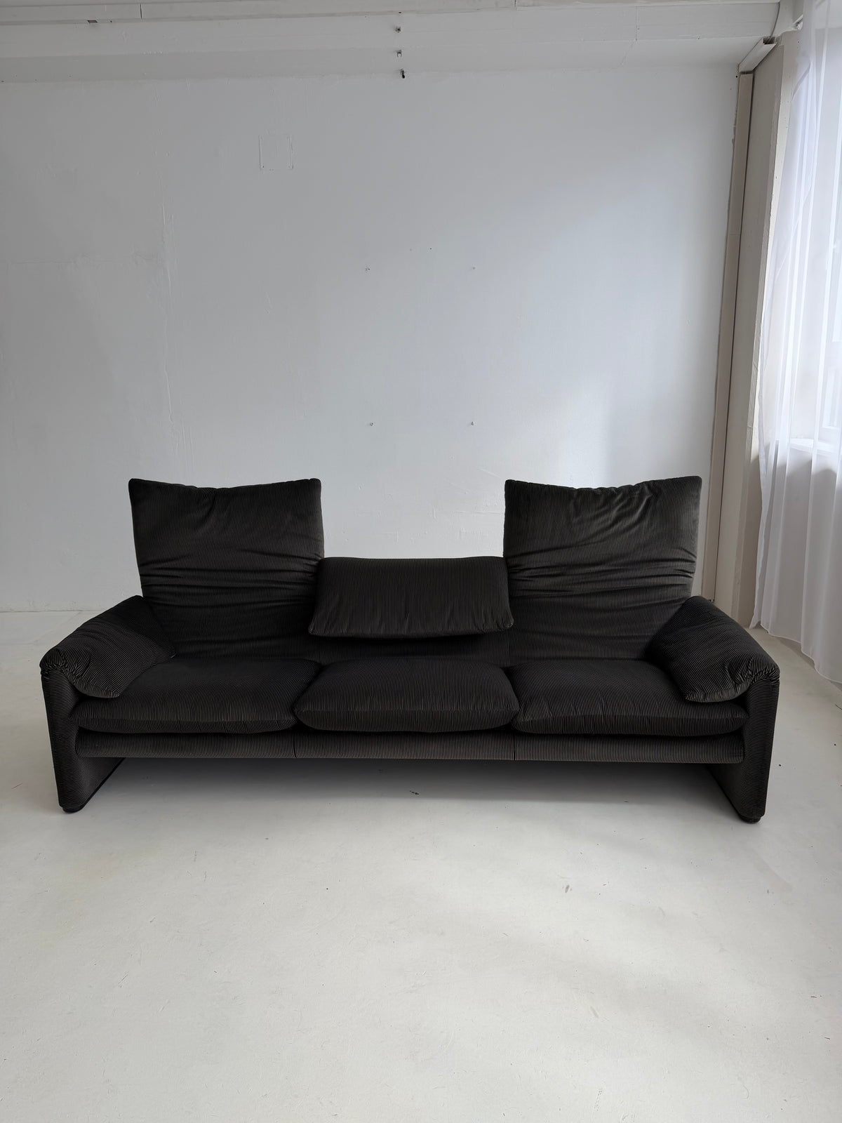 1970s Maralunga Three-Seater Sofa by Vico Magistretti for Cassina