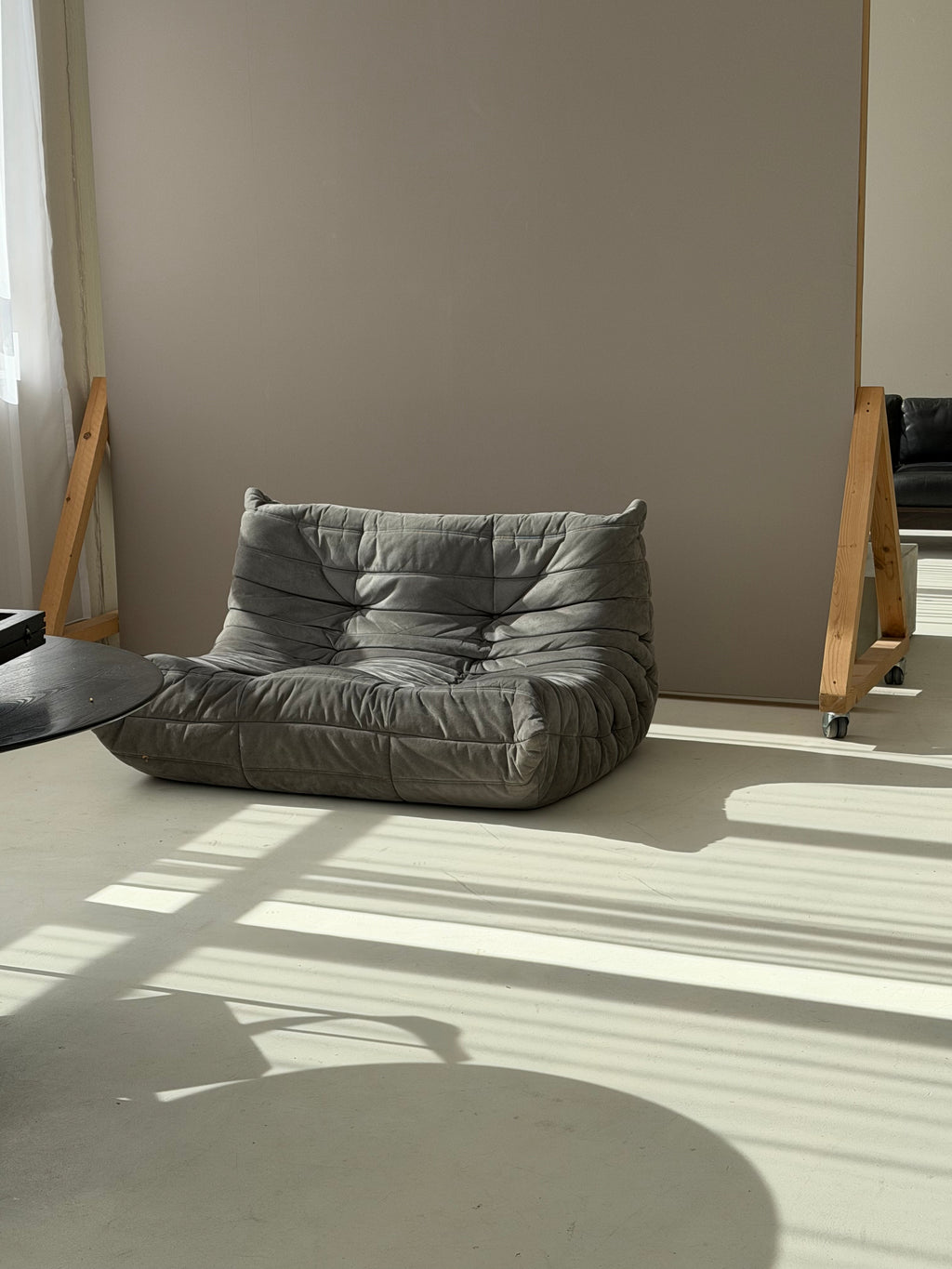 Ligne Roset Togo 2-Seater Sofa in Grey Alcantara, Michel Ducaroy, 2002