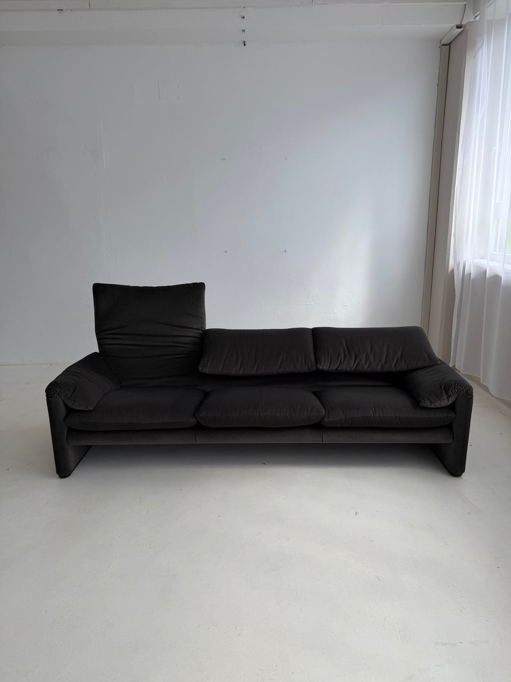 1970s Maralunga Three-Seater Sofa by Vico Magistretti for Cassina