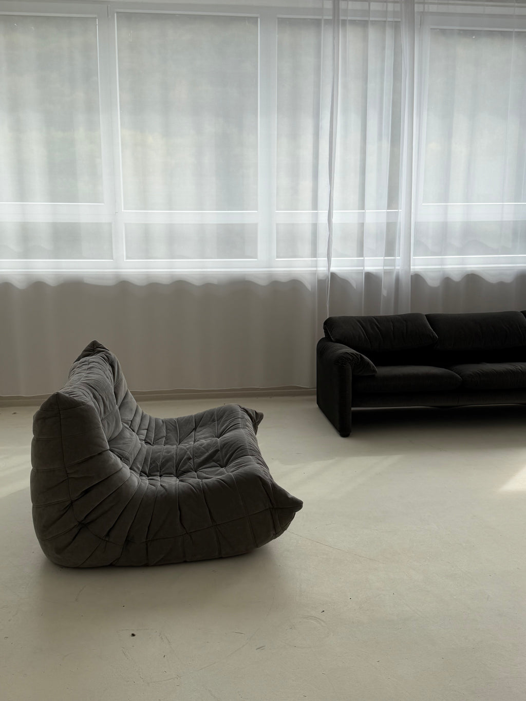 Ligne Roset Togo 2-Seater Sofa in Grey Alcantara, Michel Ducaroy, 2002