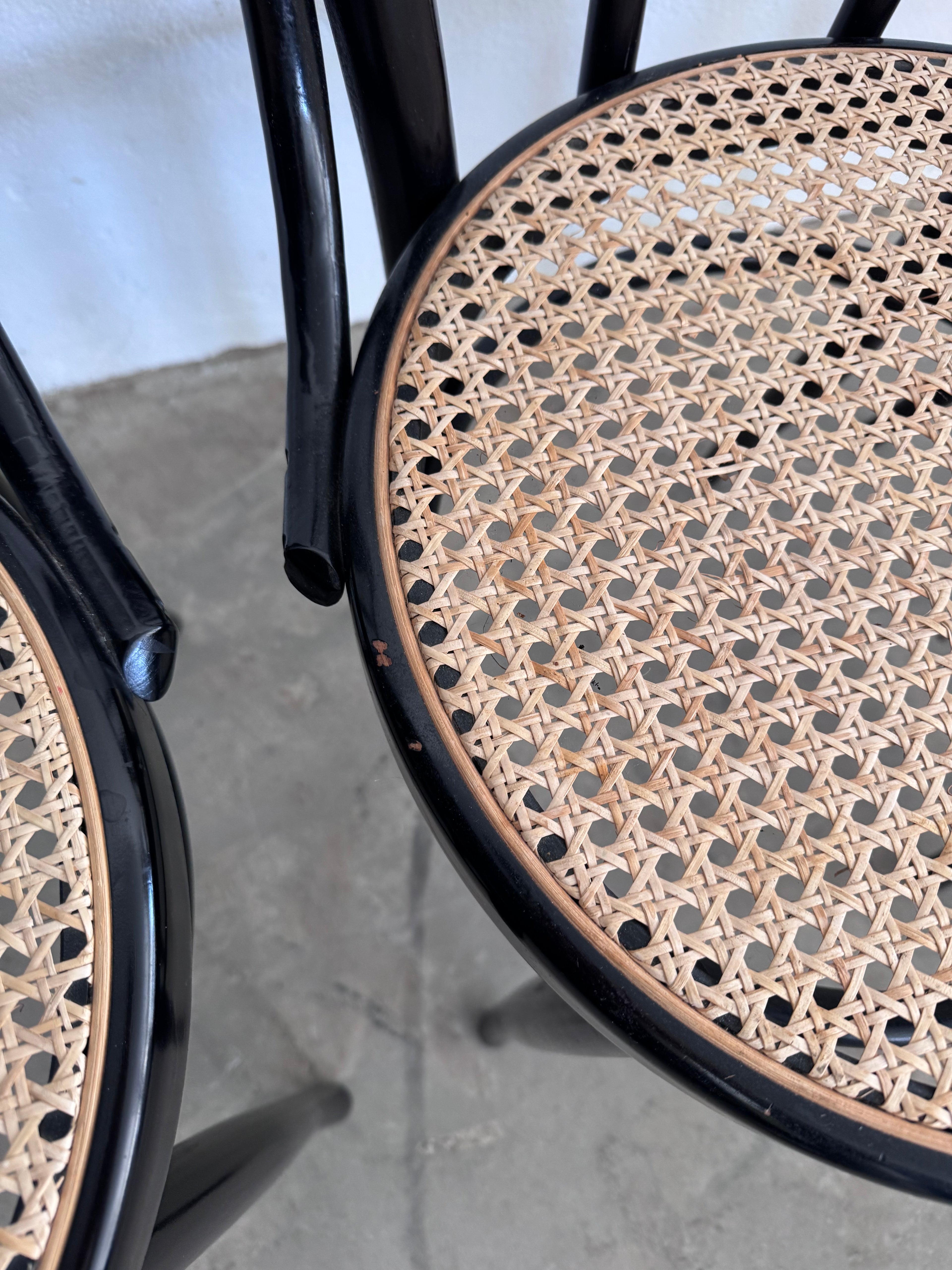 Thonet Nr. 18 Stuhl aus Buchenholz & Wiener Geflecht, 1960er – zugeschrieben Thonet / Herbatschek