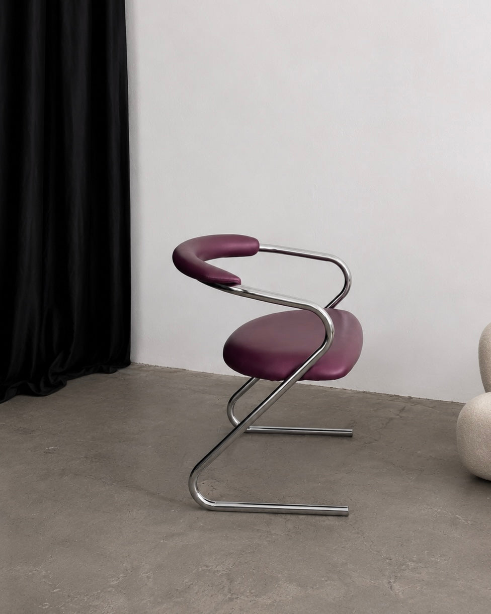 Set of 4 Cantilever Chairs · 1970s · Chrome Frame · Metallic Aubergine Faux Leather · Vintage Space Age