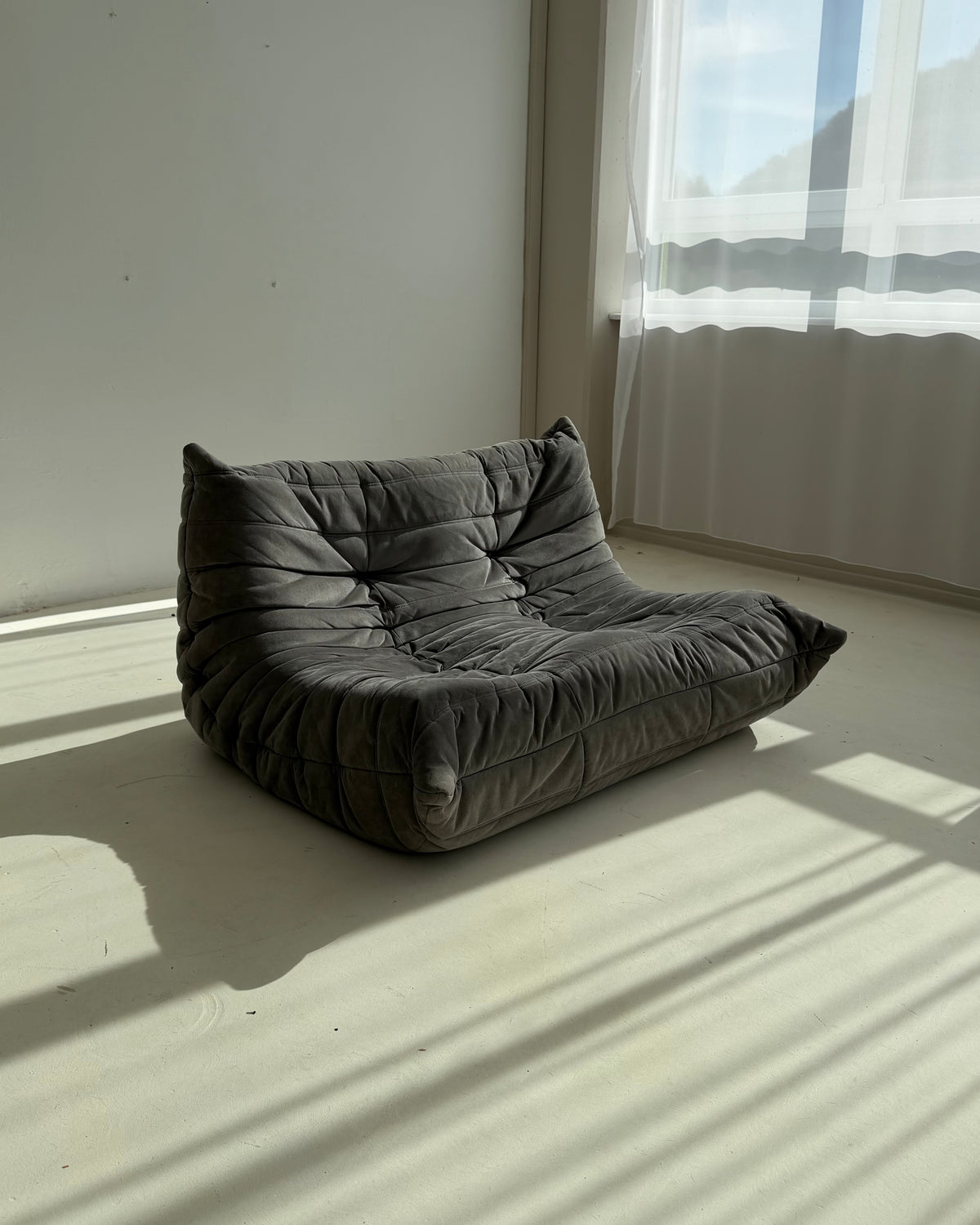 Ligne Roset Togo 2-Seater Sofa in Grey Alcantara, Michel Ducaroy, 2002