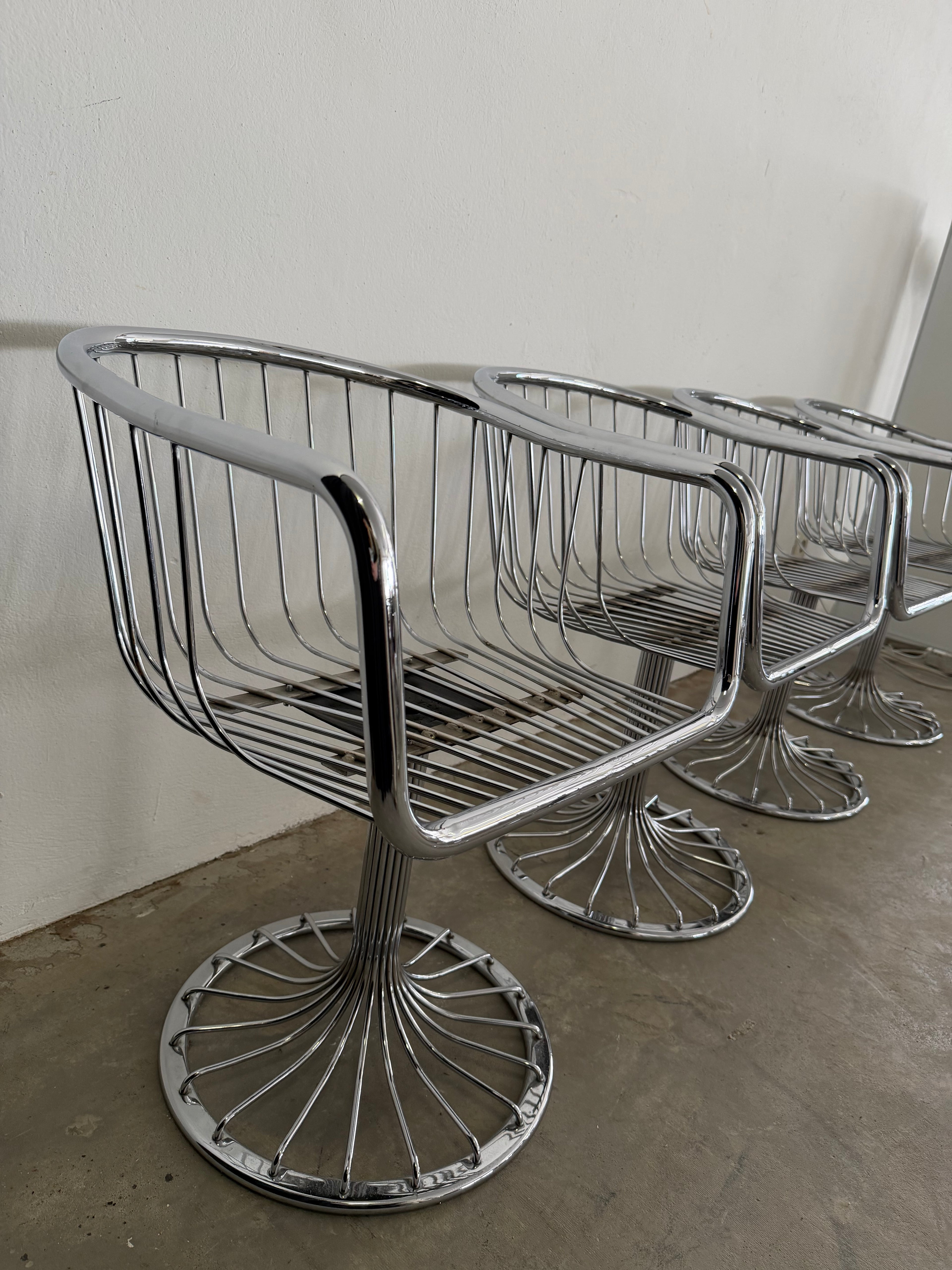 Gastone Rinaldi  Essgruppe | 4 Rima Freischwinger + Rauchglas Tisch | Italien 1970er