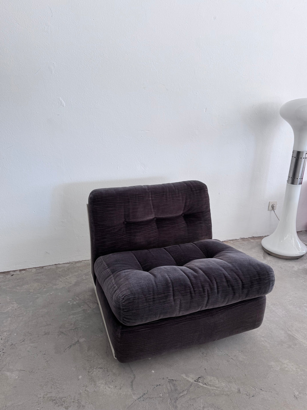 Amanta armchair Sessel by Mario Bellini dunkel brauner Bezugsstoff, C&B Italia (Kopie)