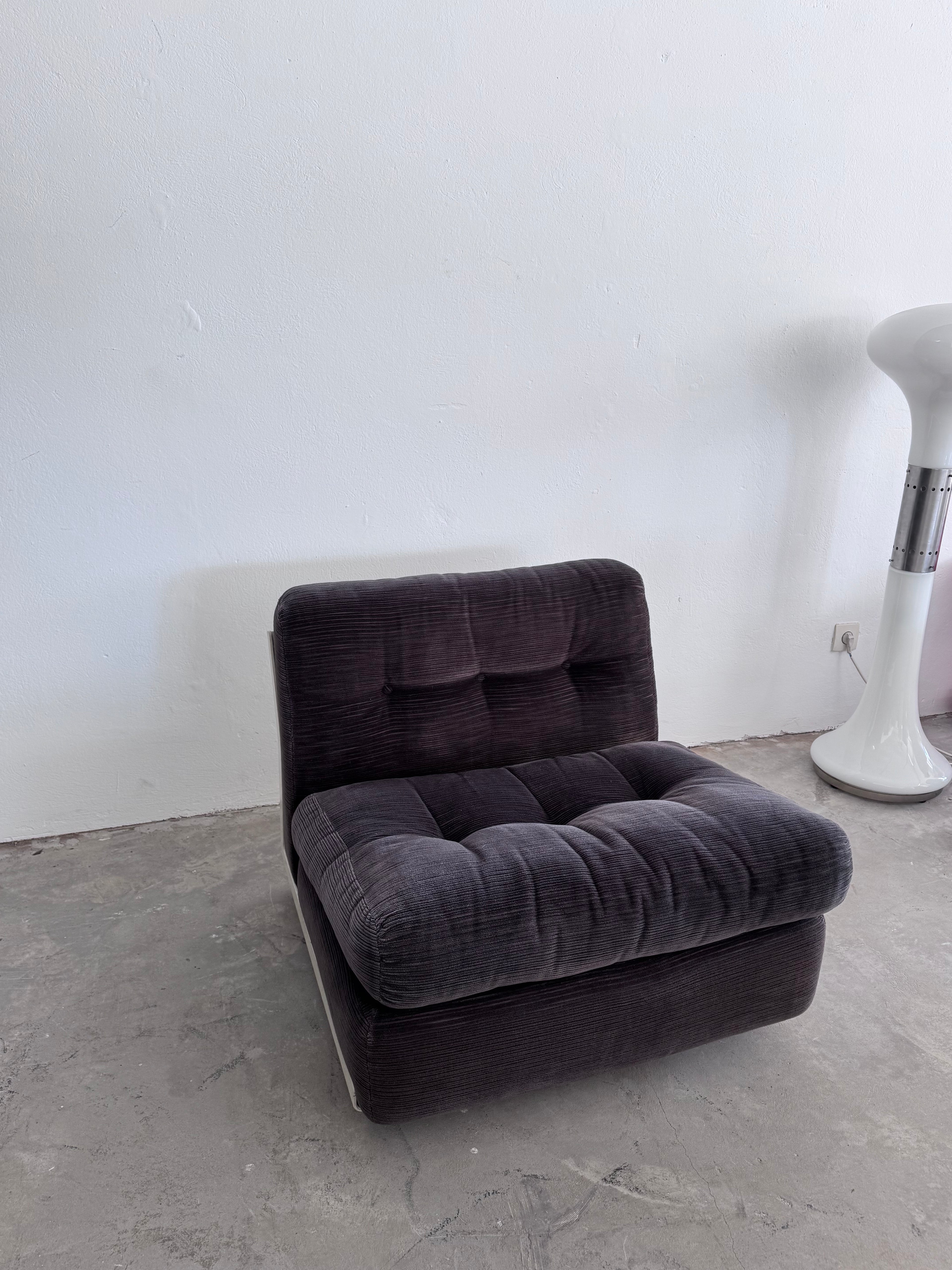 Amanta armchair Sessel by Mario Bellini dunkel brauner Bezugsstoff, C&B Italia (Kopie)