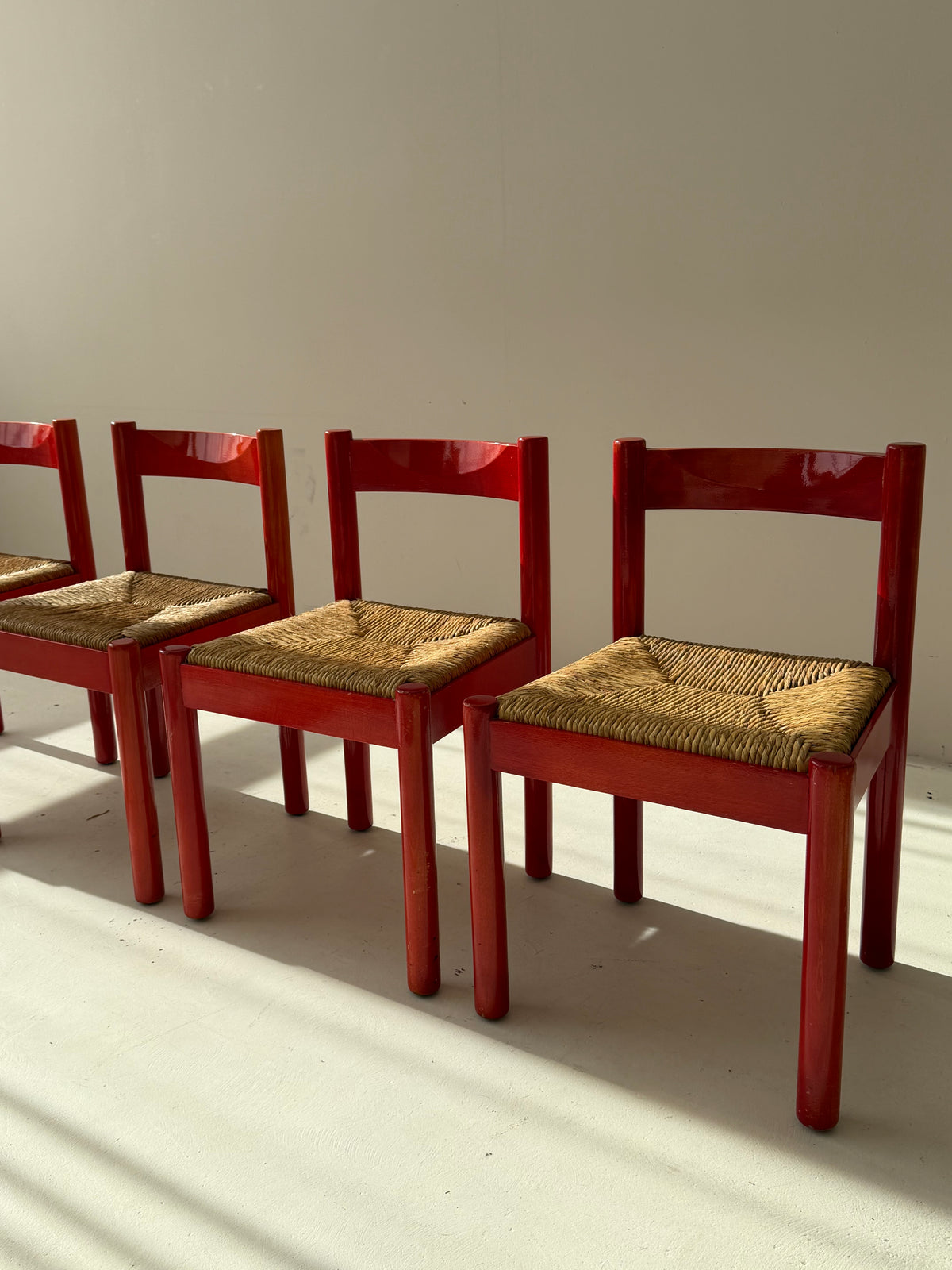SET of 4 Vintage Red Carimate Chairs style by Vico Magistretti / Wooden Dining Chairs with Woven Seat / Made in Italy / 1970s
