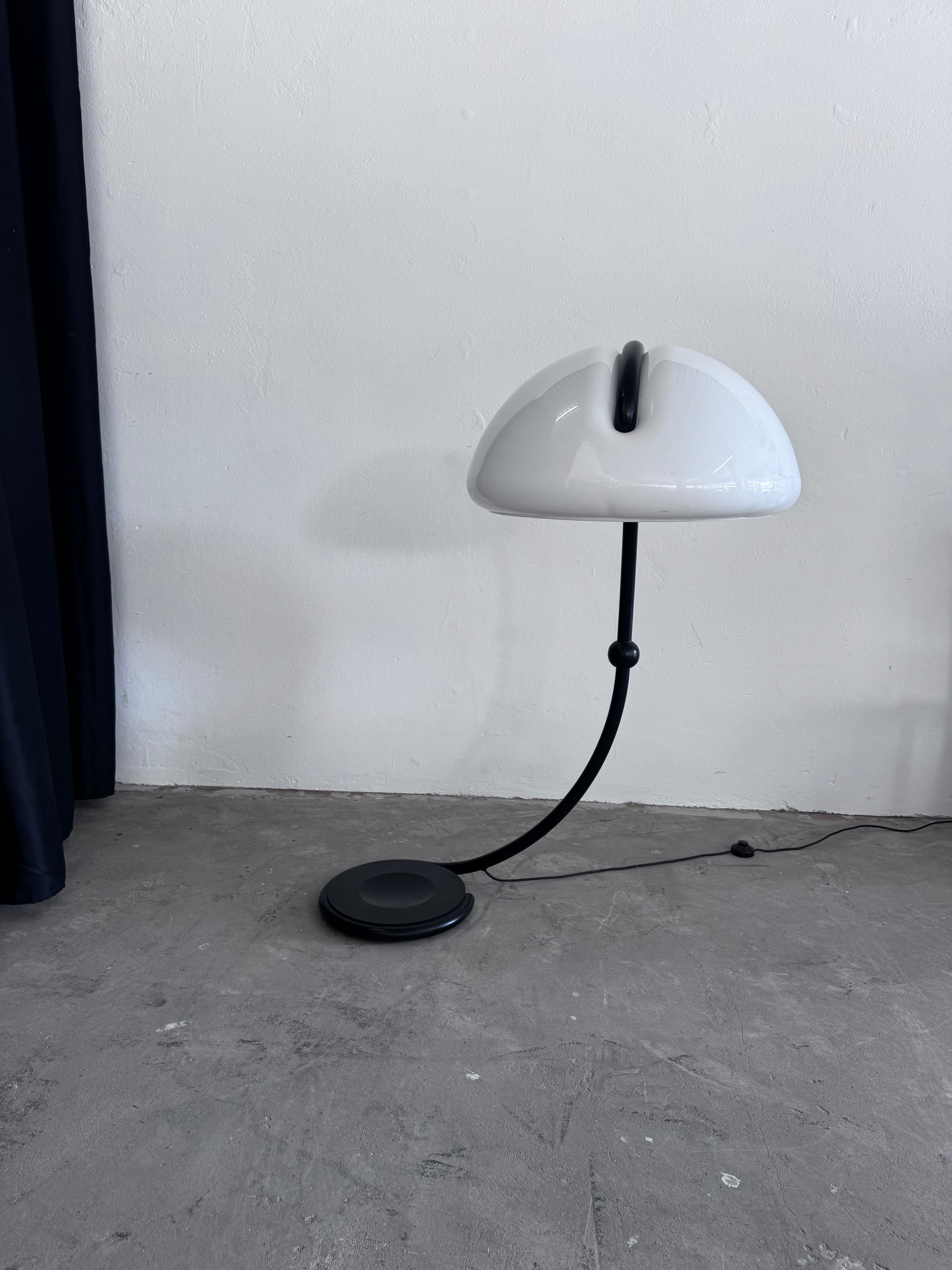 Vintage Martinelli Luce Serpente 2131 Floor Lamp by Elio Martinelli | Italian Mid Century Modern Floor Lamp | Italy 1960s