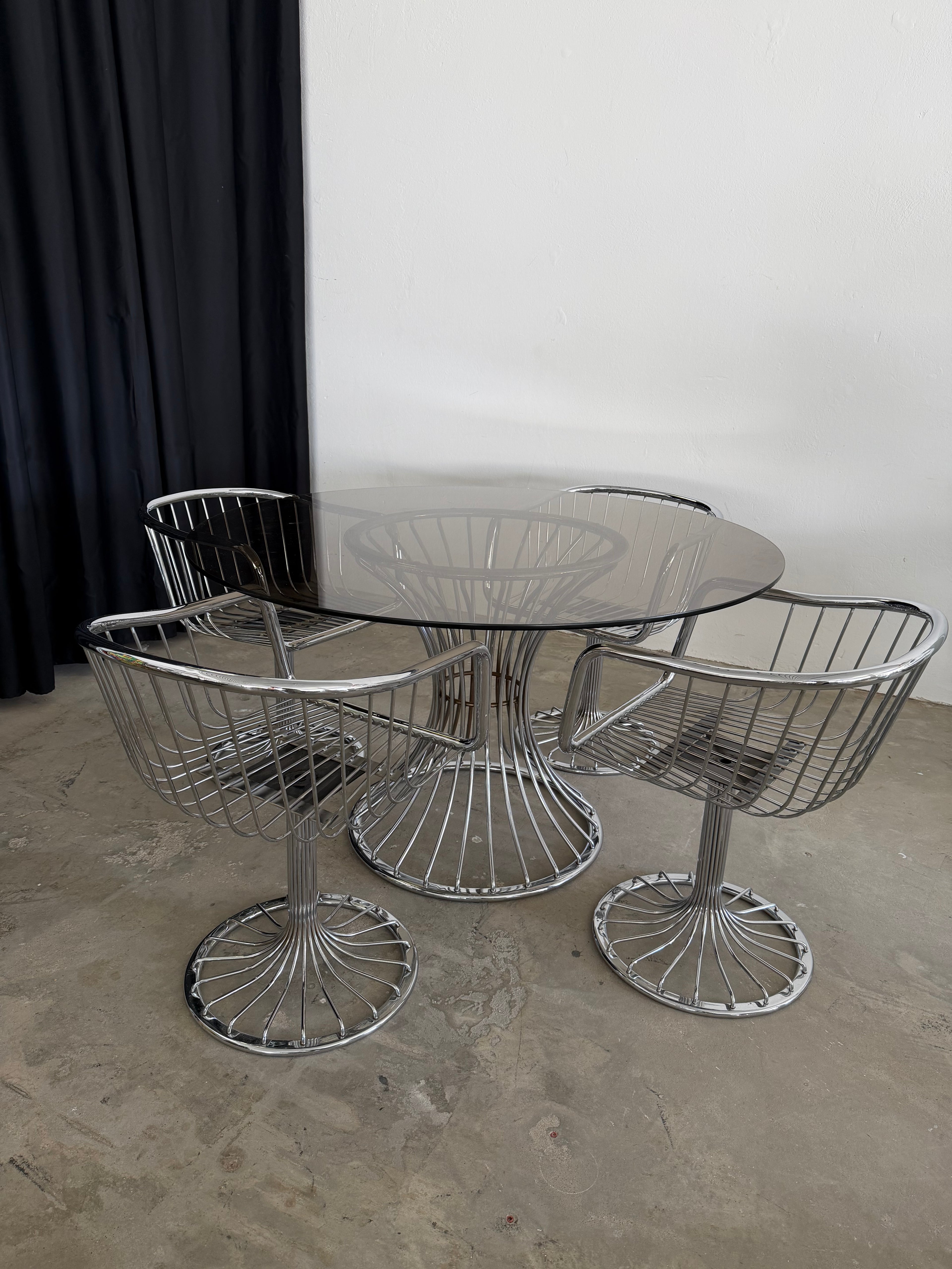 Gastone Rinaldi  Essgruppe | 4 Rima Freischwinger + Rauchglas Tisch | Italien 1970er