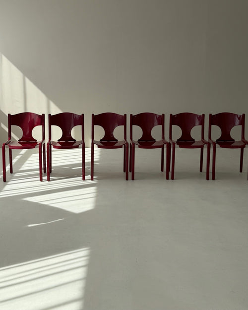 1 of 6 Augusto Savini for Pozzi “Pamplona” Dining Chairs, Rare Burgundy Red, Italian Mid-Century Modern, 1960s