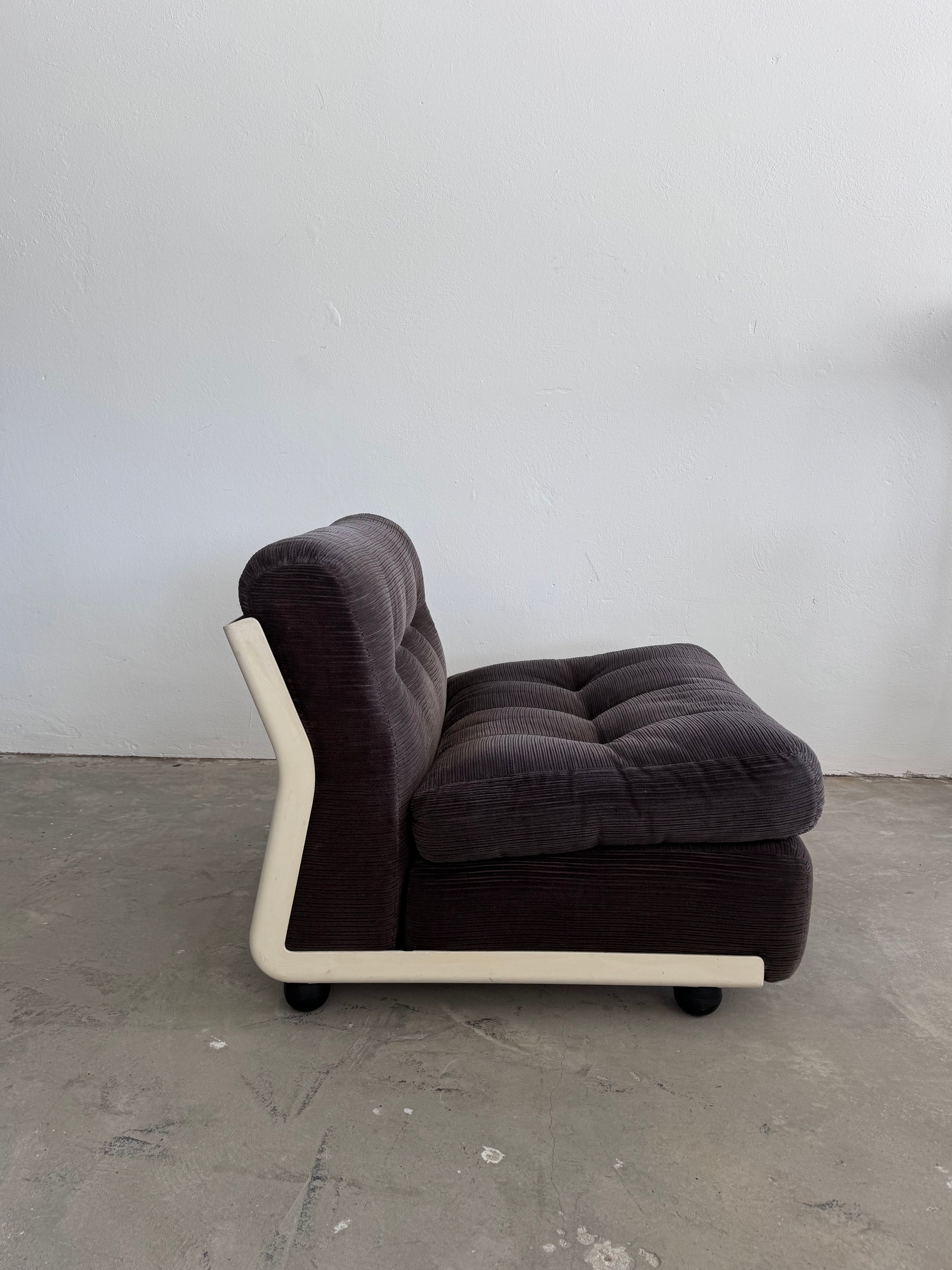 Amanta armchair Sessel by Mario Bellini dunkel brauner Bezugsstoff, C&B Italia (Kopie)