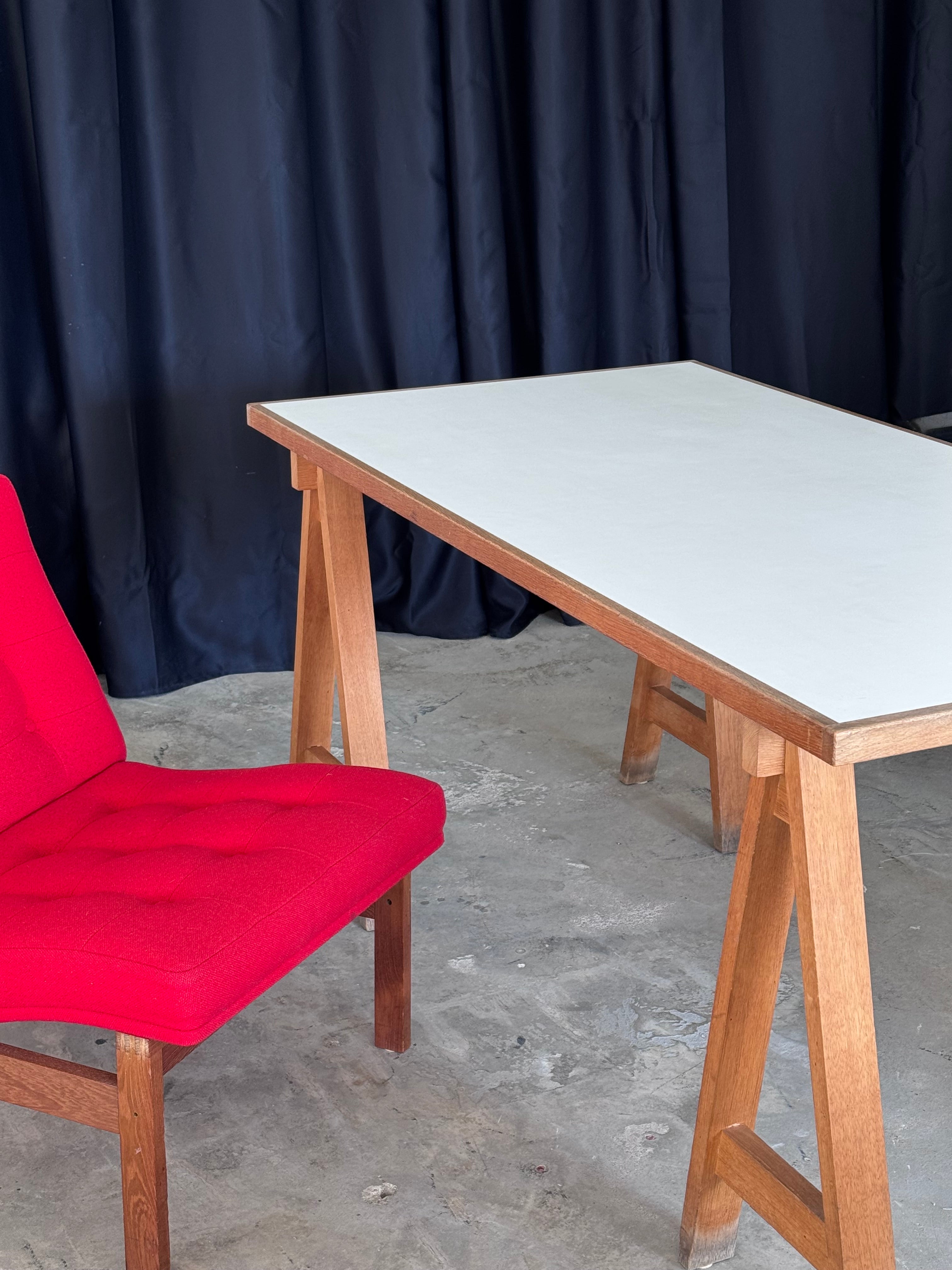 Esstisch zugeschrieben an Karl-Johan Hjerling – skandinavischer Bocktisch – 150 x 80 x 73 cm – Mid Century