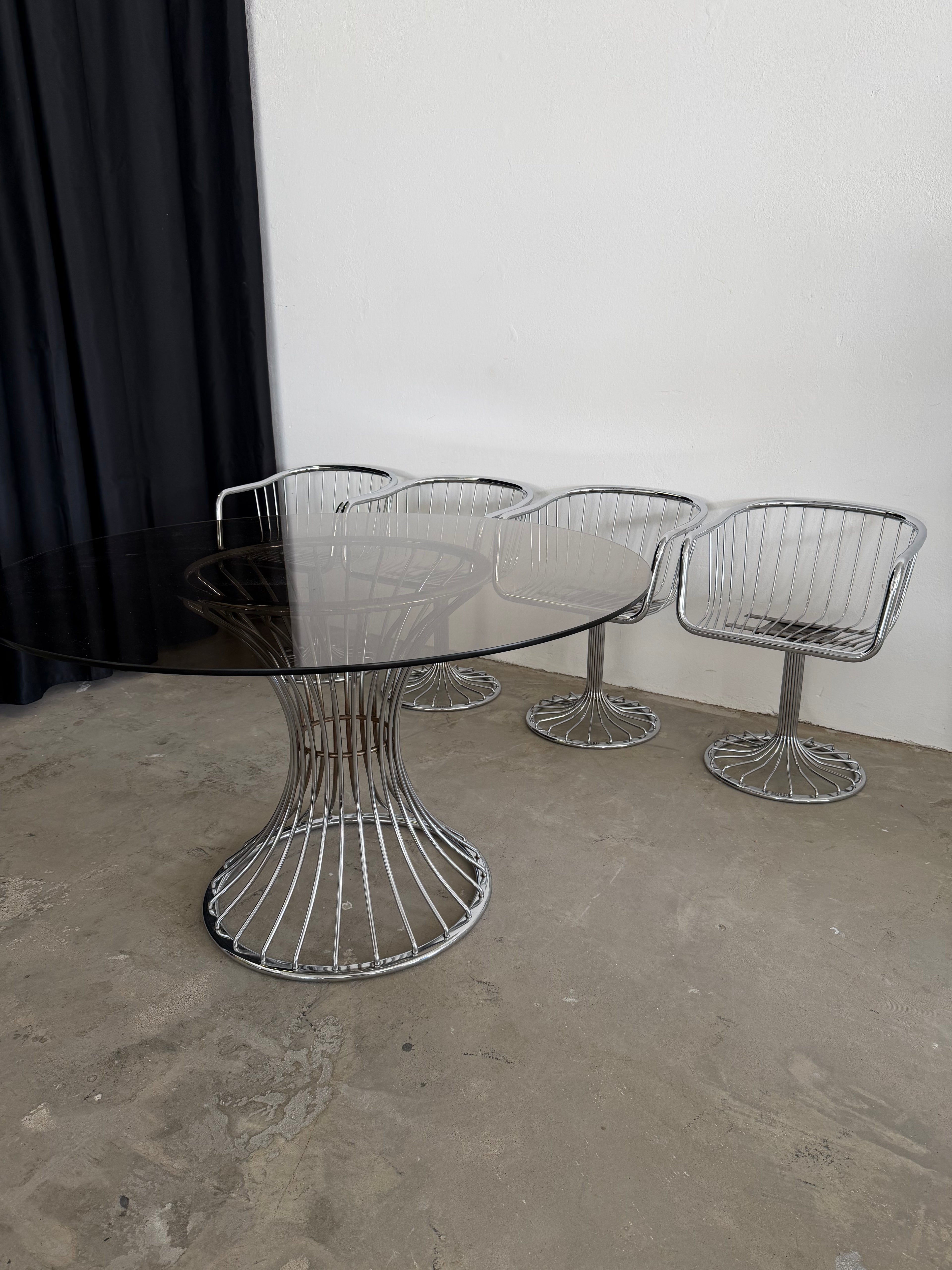 Gastone Rinaldi  Essgruppe | 4 Rima Freischwinger + Rauchglas Tisch | Italien 1970er