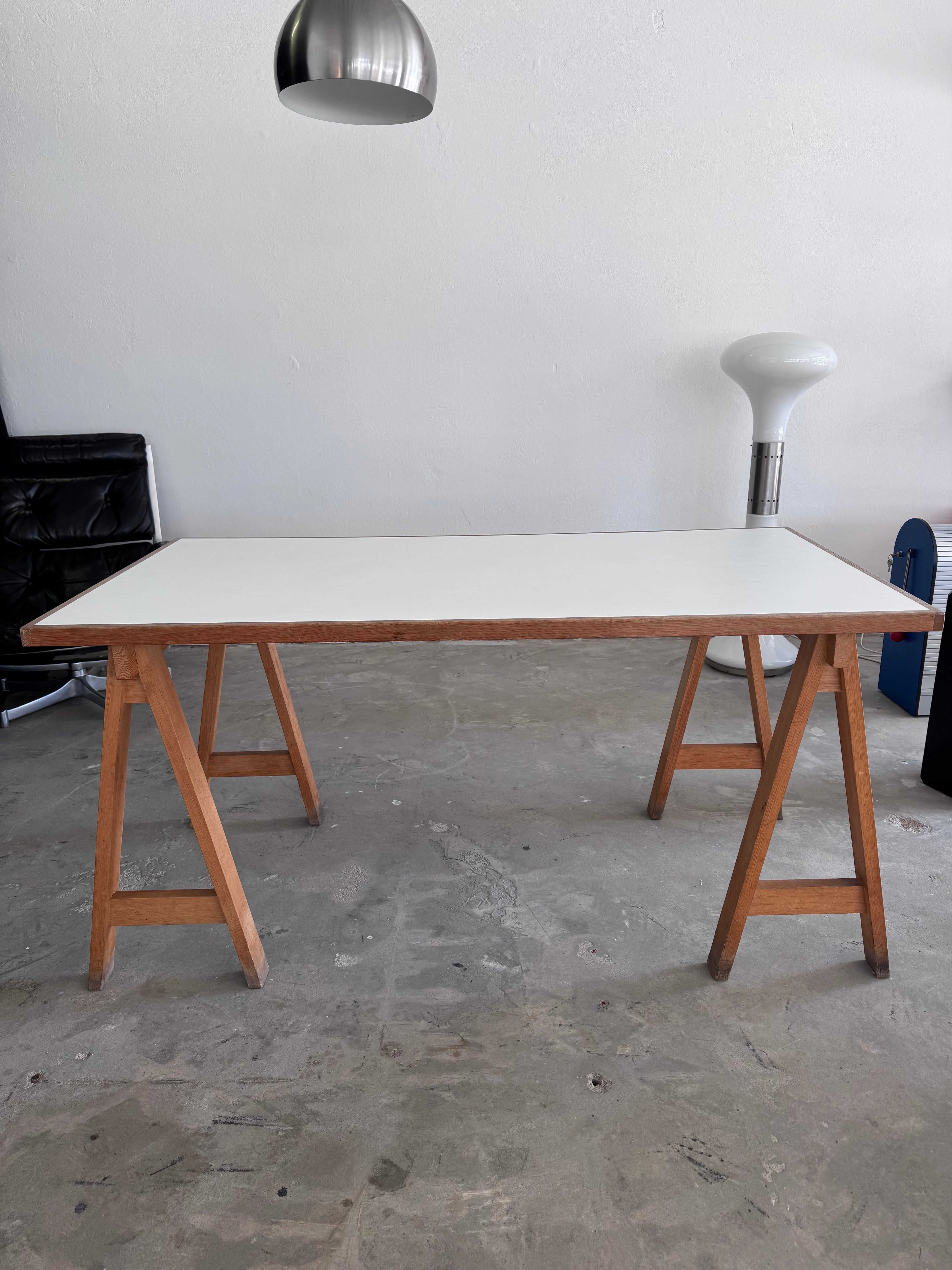 Esstisch zugeschrieben an Karl-Johan Hjerling – skandinavischer Bocktisch – 150 x 80 x 73 cm – Mid Century