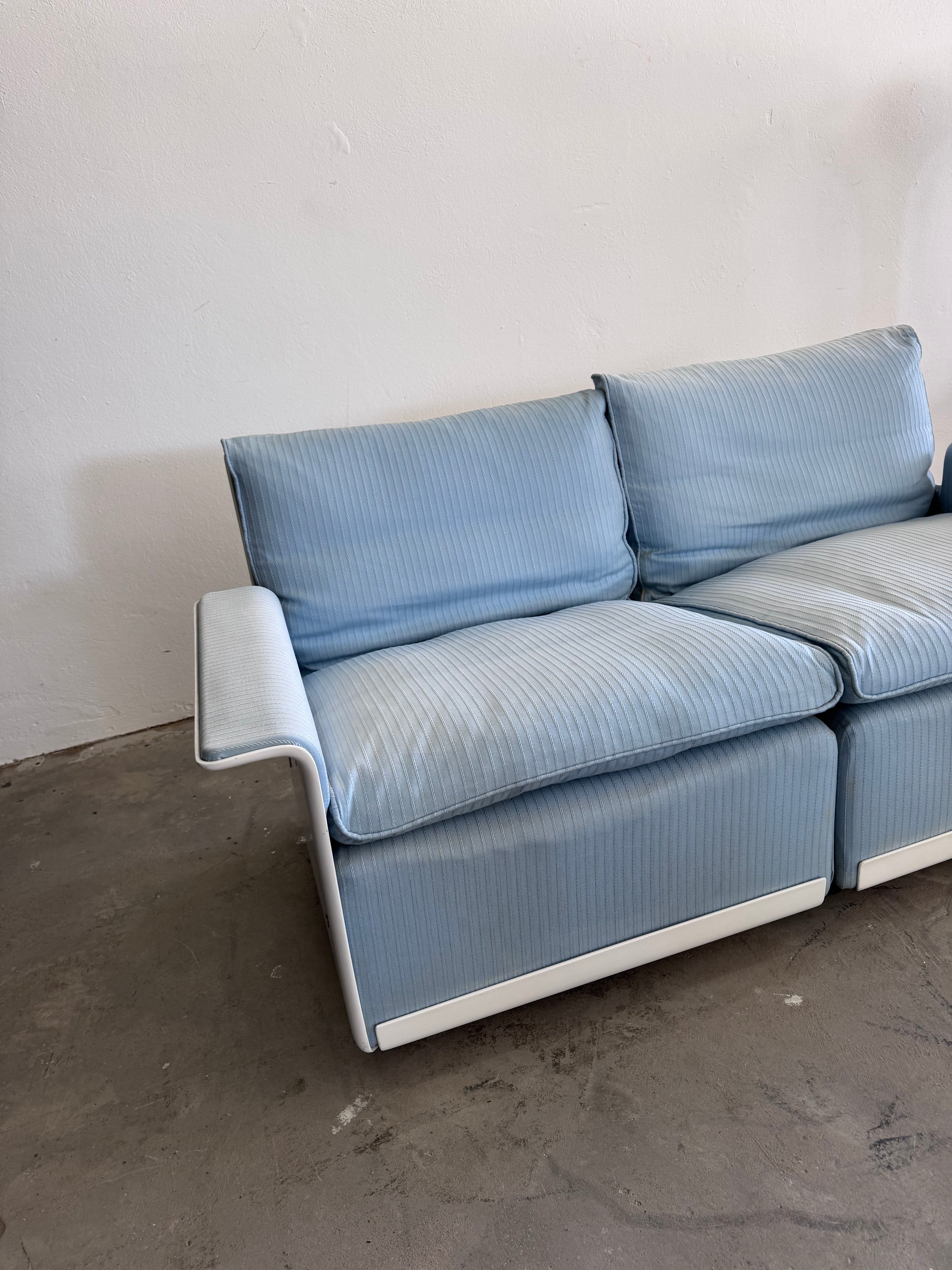 Vitsoe 620 2-Sitzer Sofa von Dieter Rams | Weißes Fiberglas | Original Vintage Designklassiker