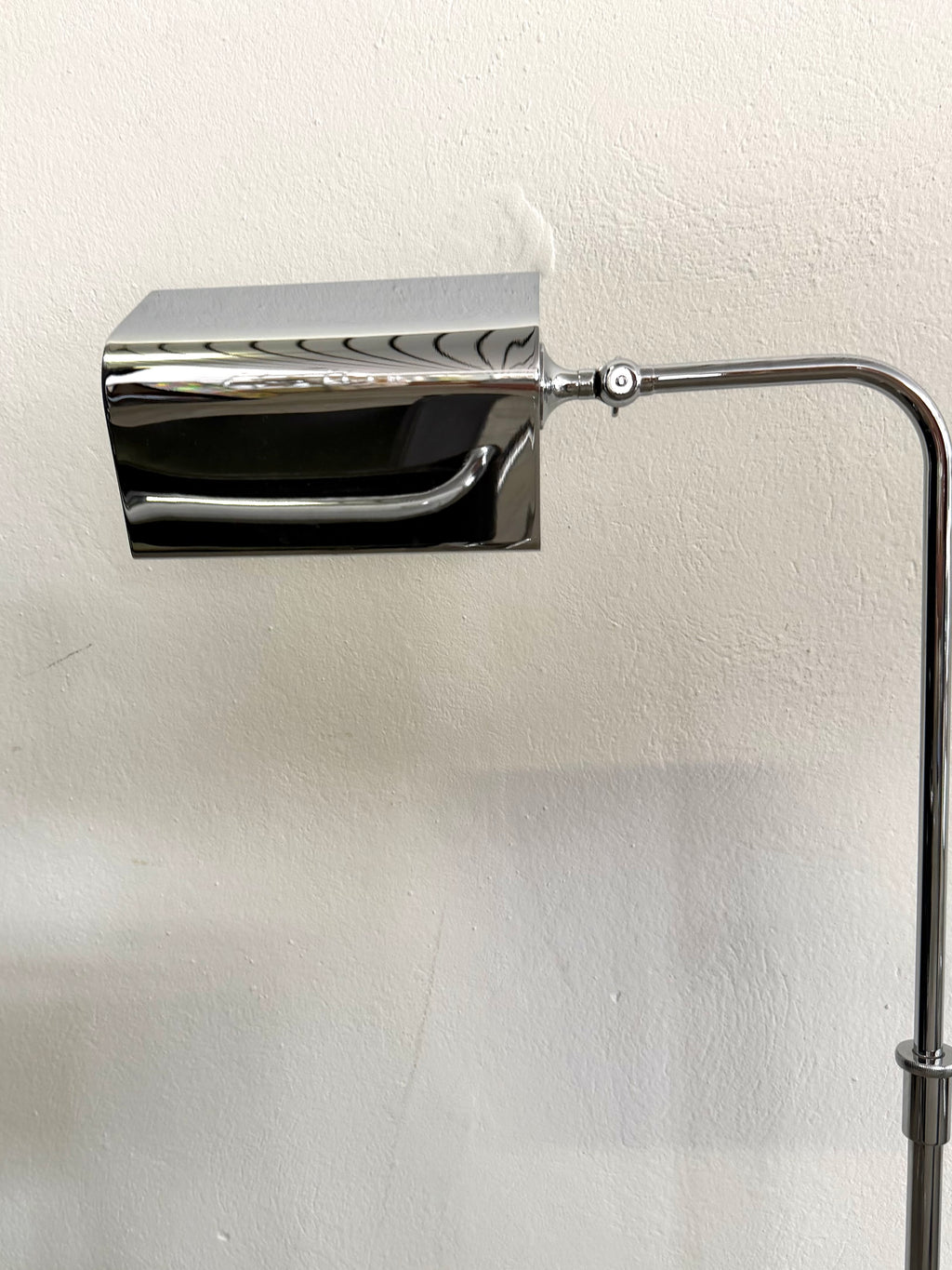 Florian Schulz Stehlampe, 1970er – Verchromte Hollywood Regency Designleuchte – Höhenverstellbar & Schwenkbar – Vintage Deutschland