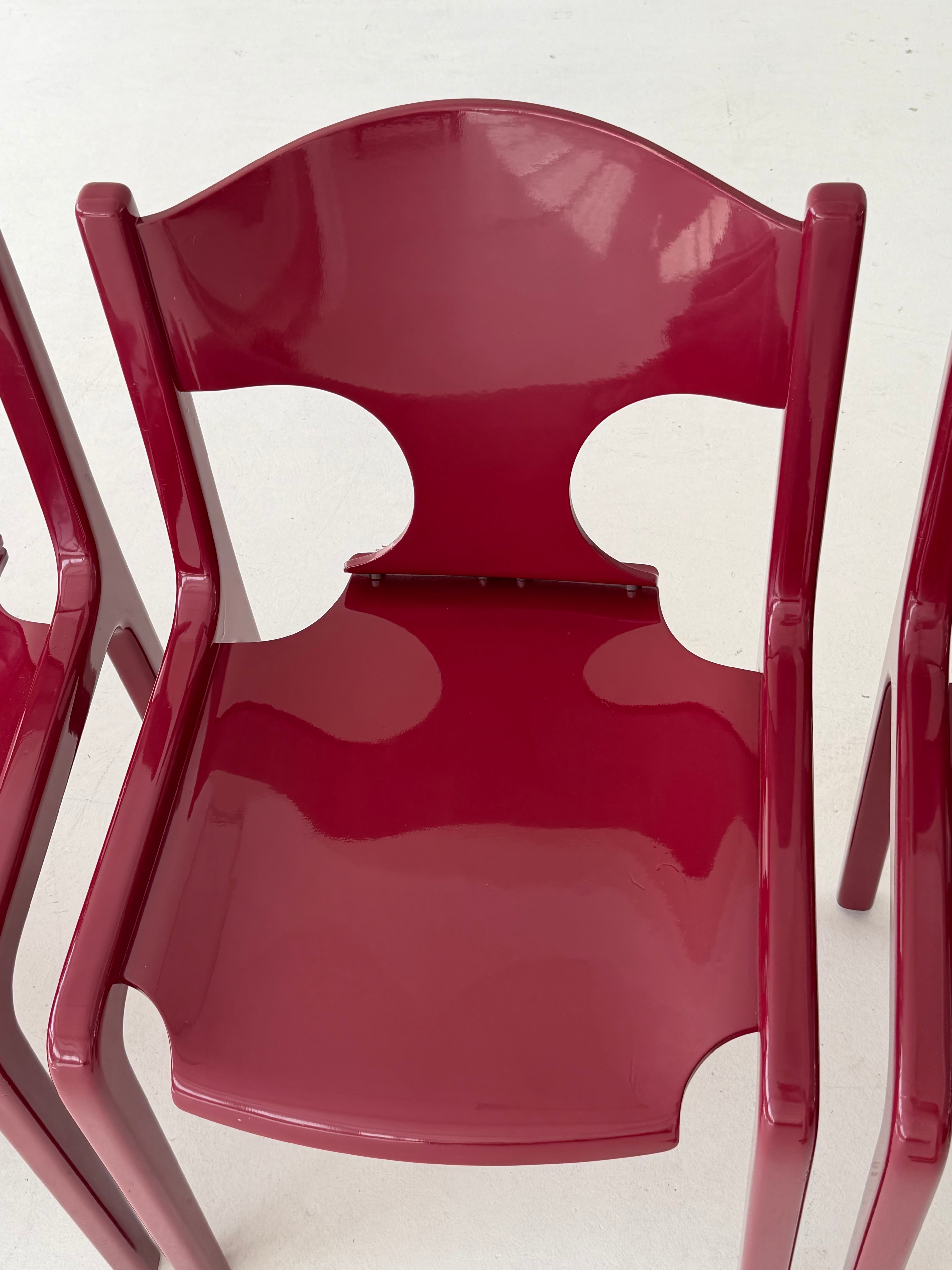 1 of 6 Augusto Savini for Pozzi “Pamplona” Dining Chairs, Rare Burgundy Red, Italian Mid-Century Modern, 1960s