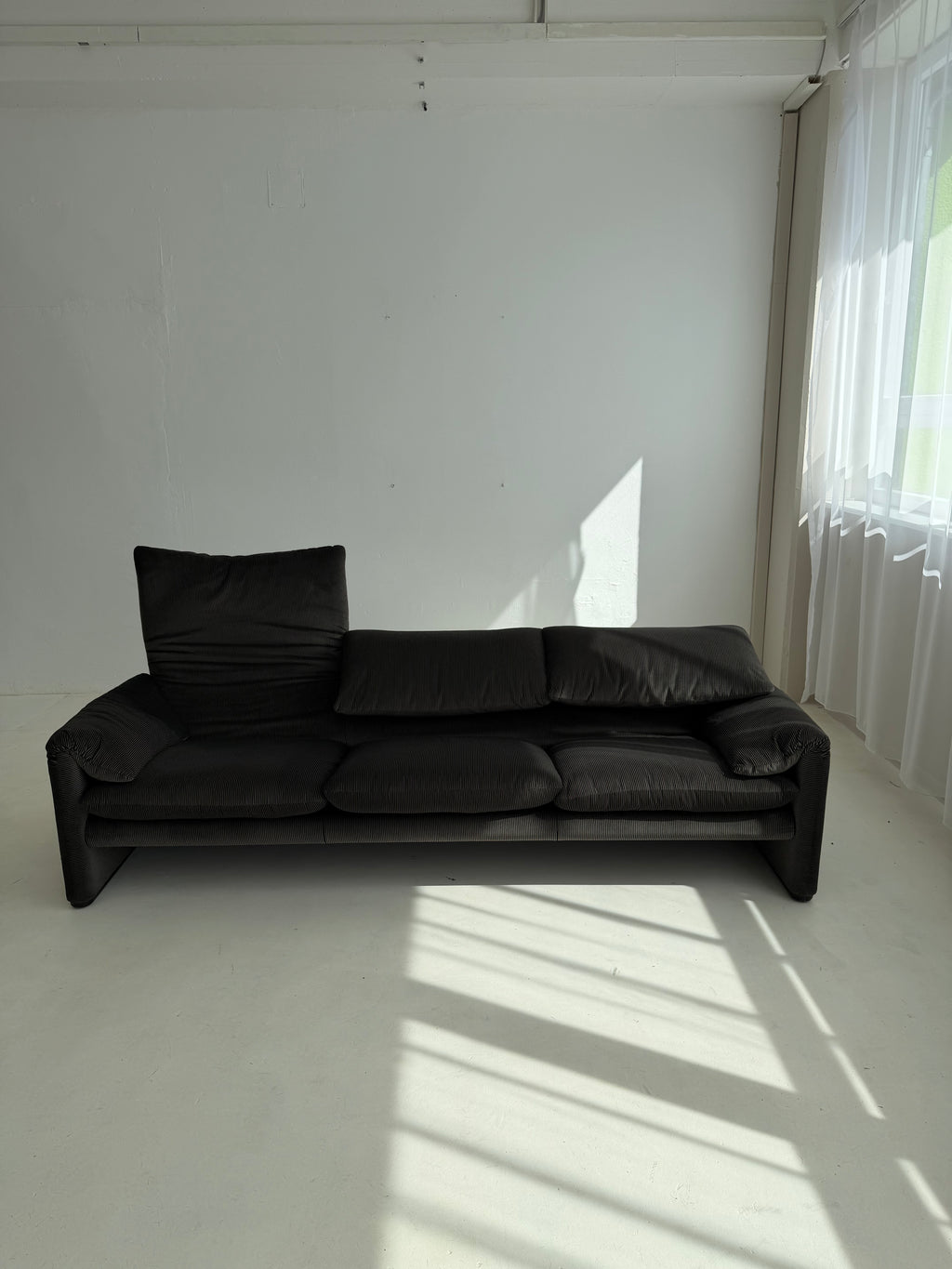 1970s Maralunga Three-Seater Sofa by Vico Magistretti for Cassina