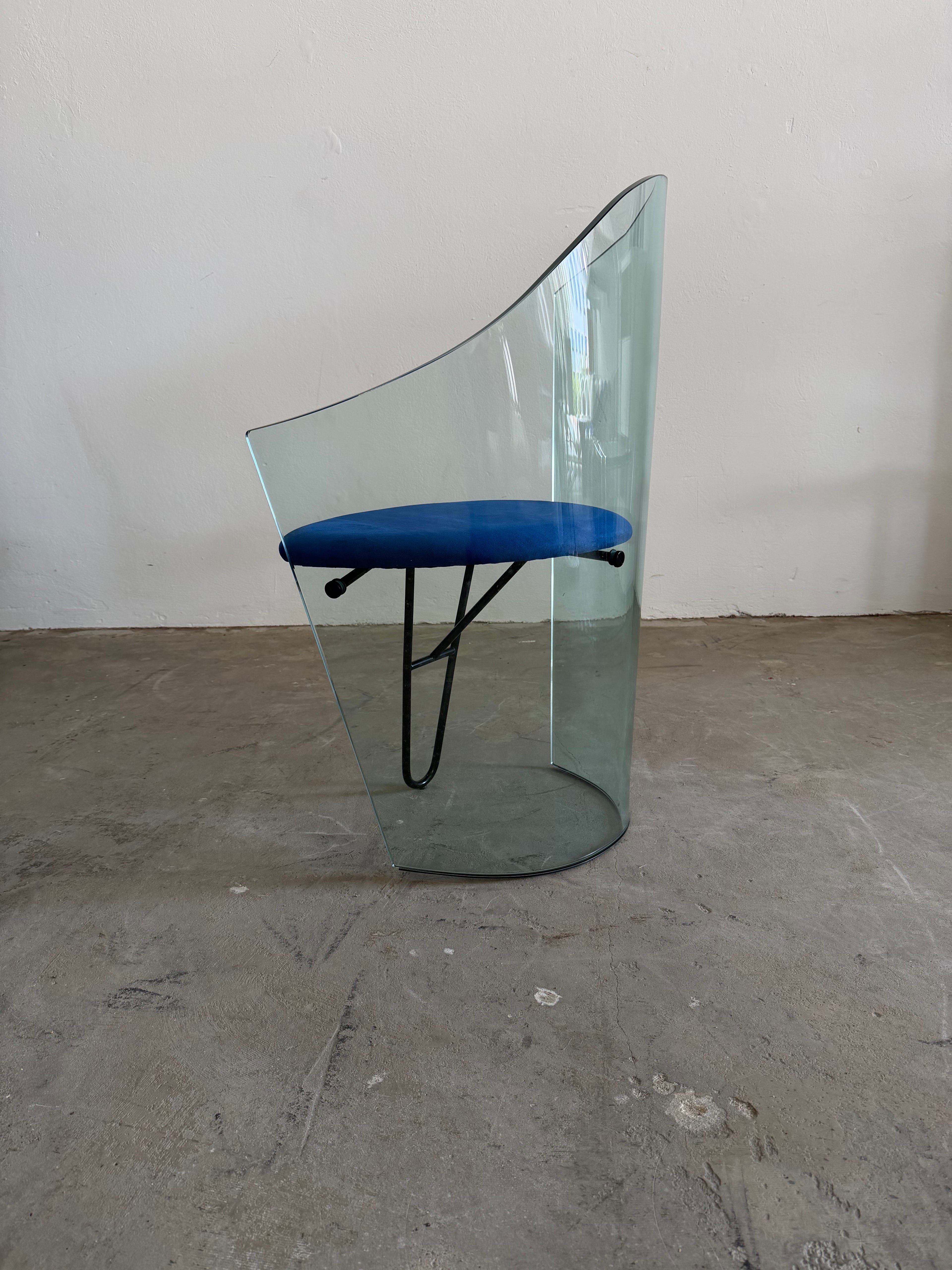 Rare Italian Orion Glass Chair, 1995 – Postmodern Curved Glass Armchair, Blue Alcantara