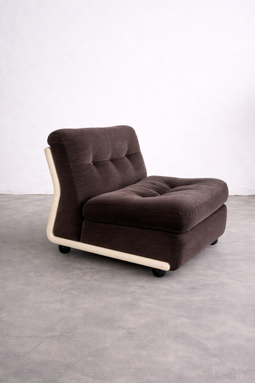 Amanta armchair Sessel by Mario Bellini dunkel brauner Bezugsstoff, C&B Italia (Kopie)