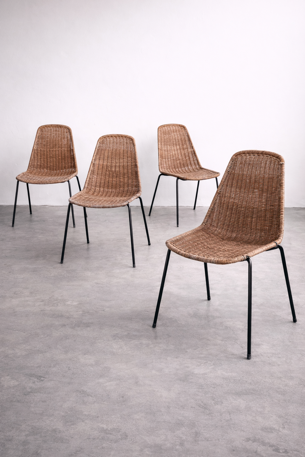 Gian Franco Legler Korbstuhl – Mid Century Rattan Esszimmerstuhl, Italien 1950er/60er, Stahlgestell