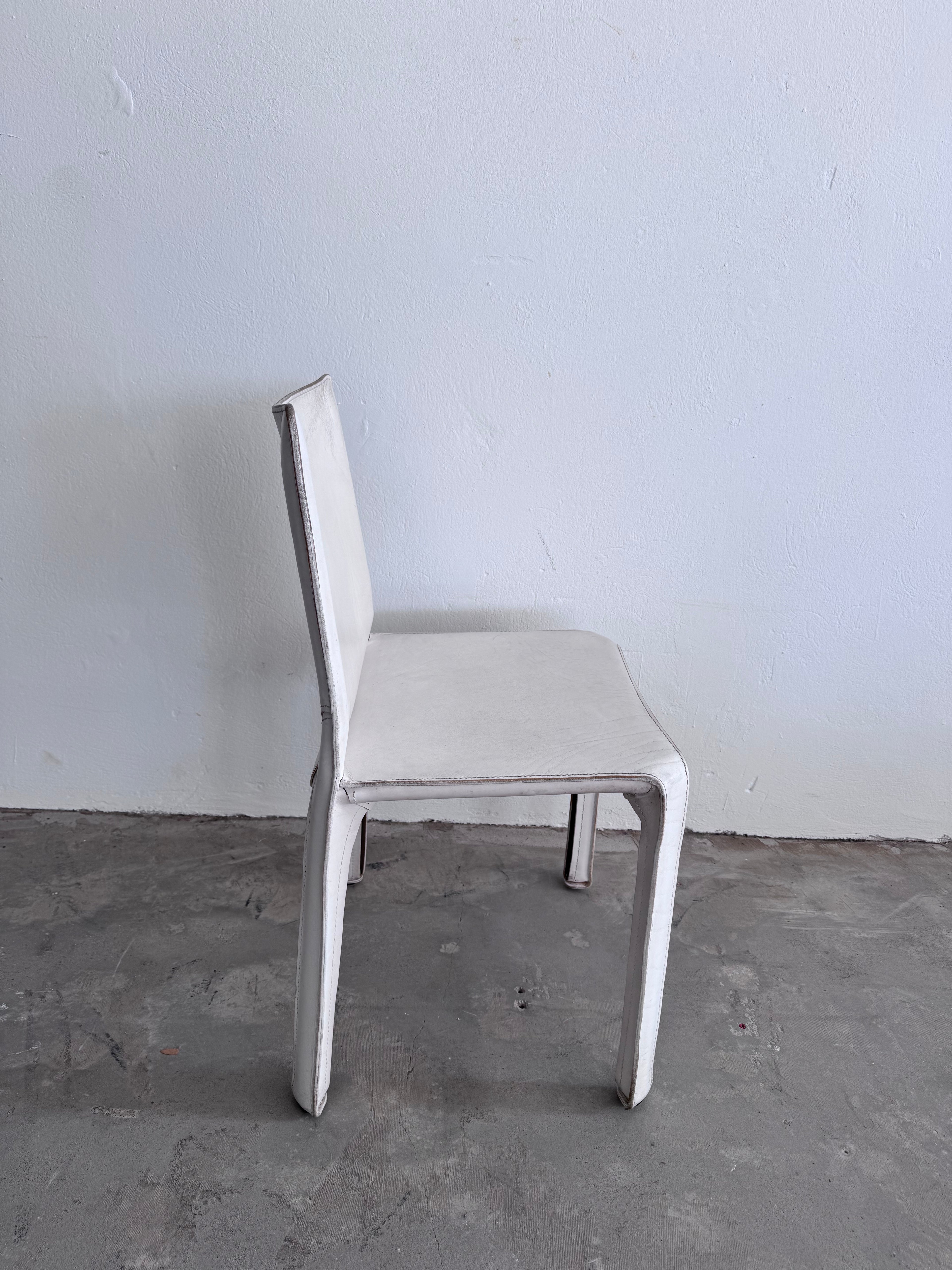 Mario Bellini CAB 412 Stuhl für Cassina | Weißes Leder | 1990er Vintage Designklassiker | Einzelverkauf (6 verfügbar)