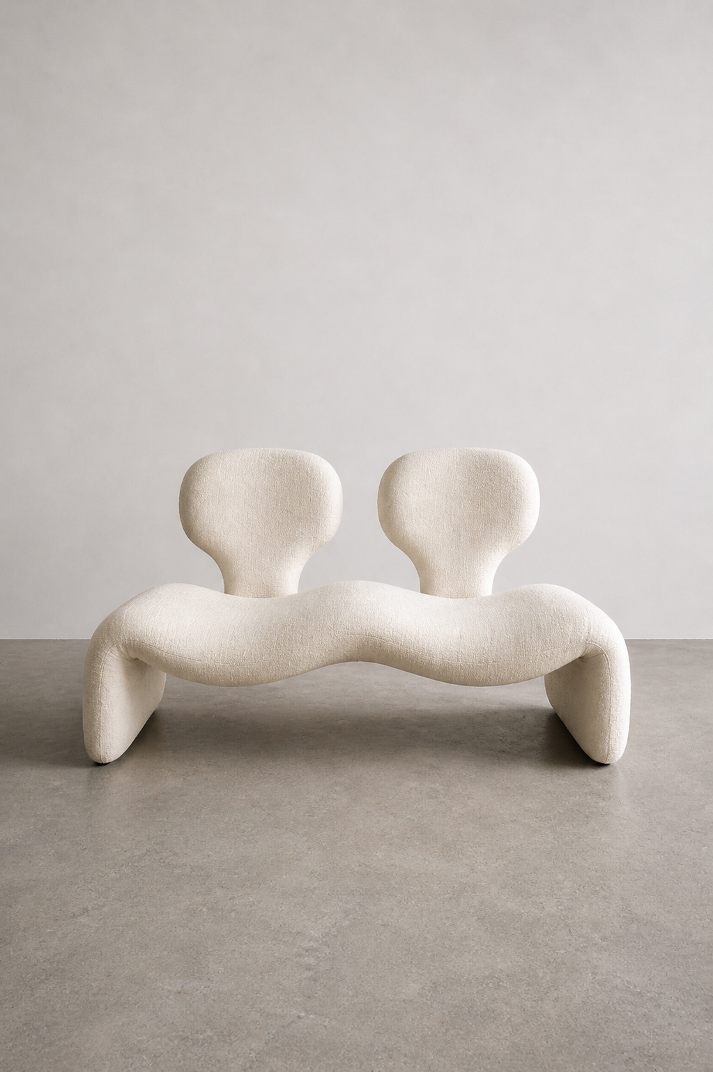 Djinn 2-Sitzer Sofa in Creme Bouclé von Olivier Mourgue für Airborne, 1970er